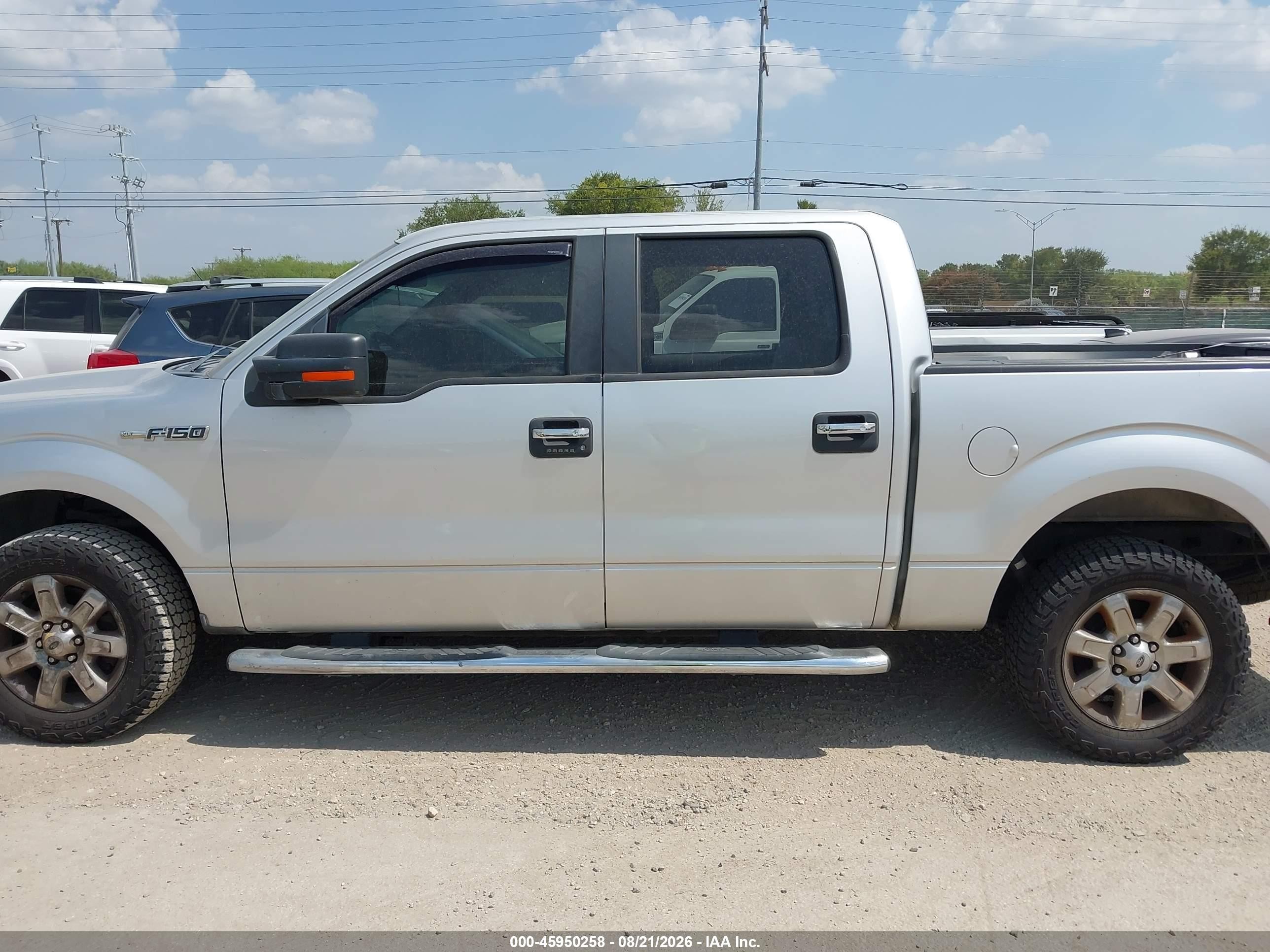 2014 Ford F-150 Xlt Silver vin: 1FTFW1CF5EFD03536