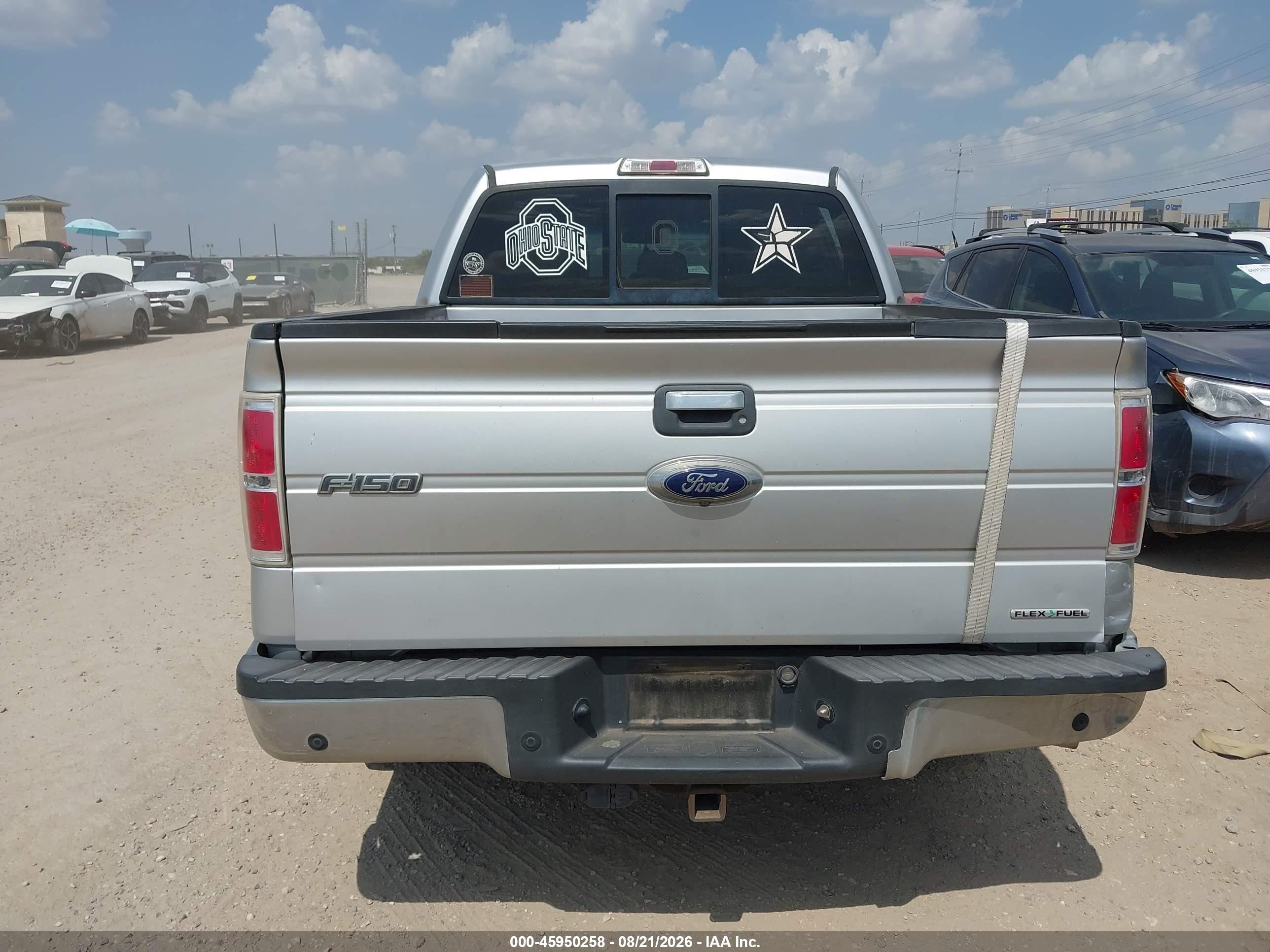 2014 Ford F-150 Xlt Silver vin: 1FTFW1CF5EFD03536