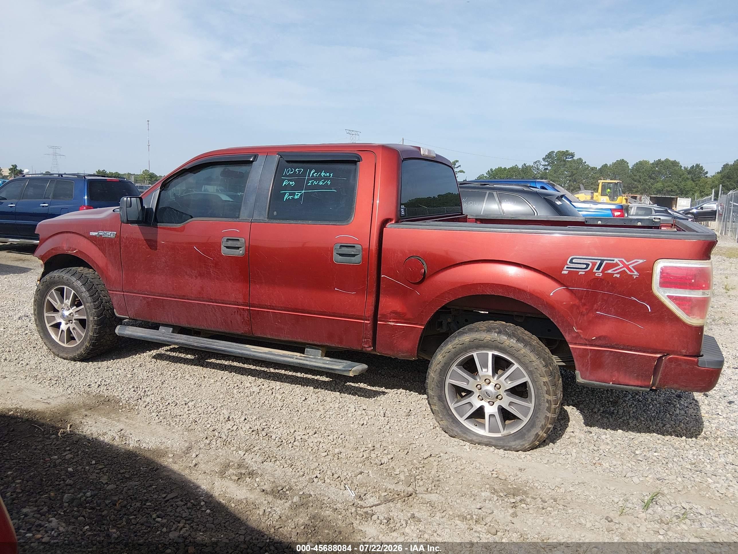 2014 Ford F-150 Stx Бордовый vin: 1FTFW1CF5EKD66837