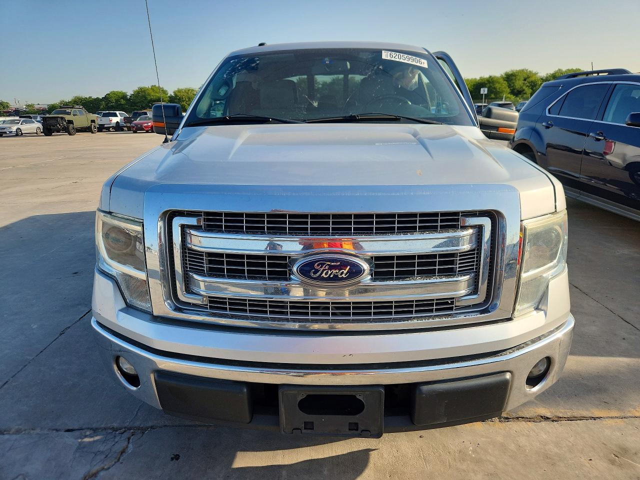 2014 Ford F150 Xlt Silver vin: 1FTFW1CF5EKG56978