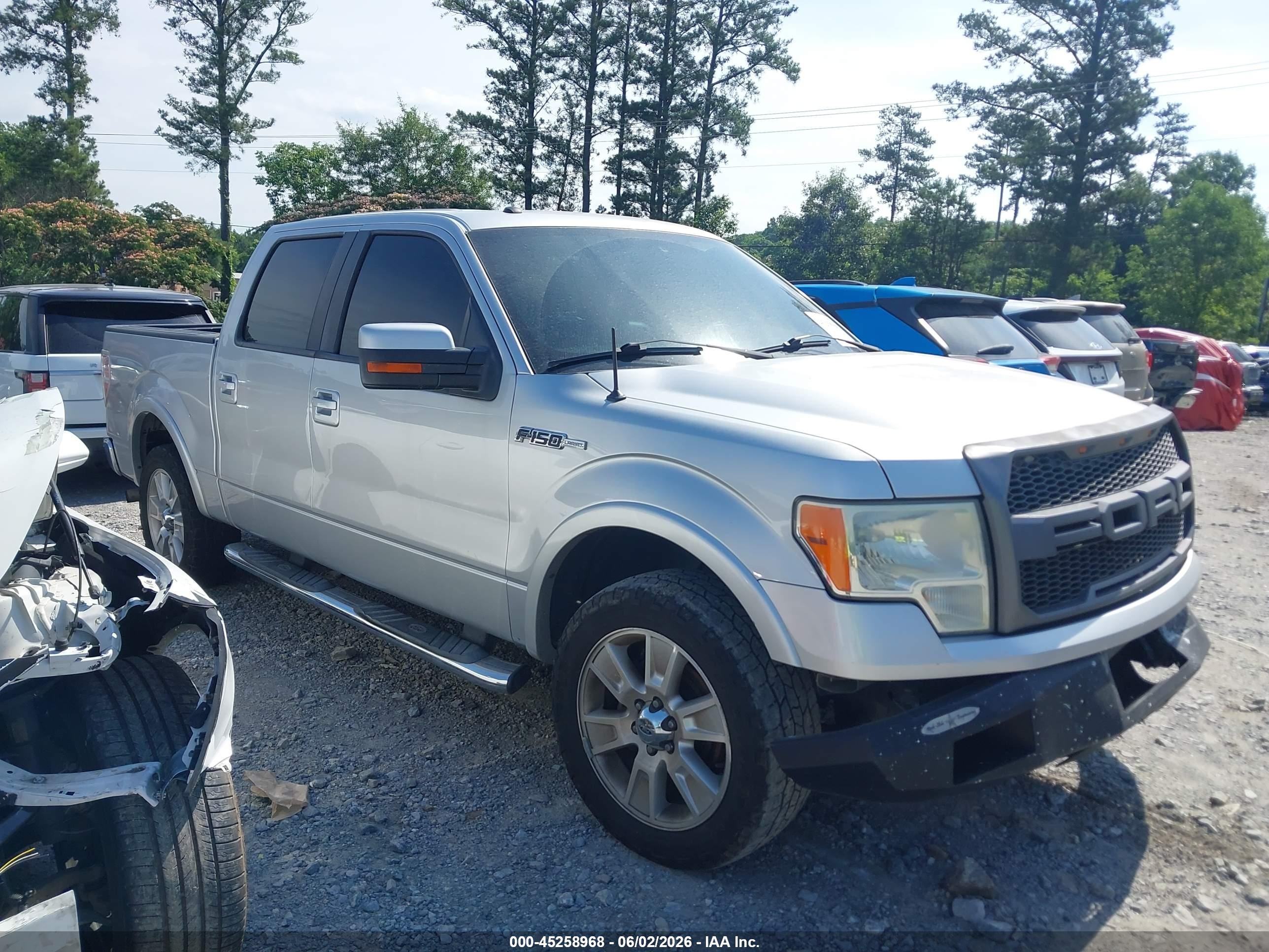 2011 Ford F-150 Lariat Silver vin: 1FTFW1CF6BFA30733