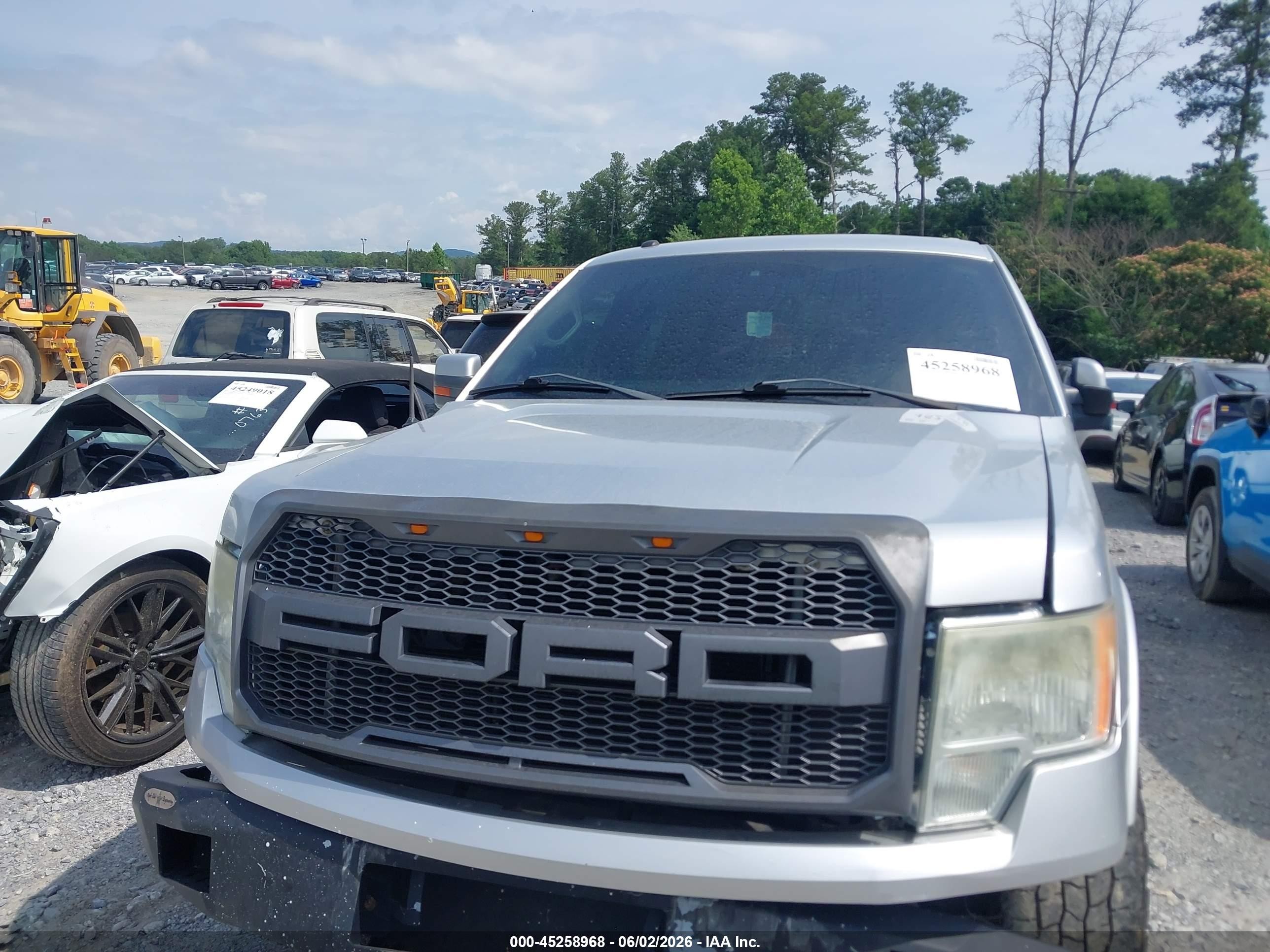 2011 Ford F-150 Lariat Silver vin: 1FTFW1CF6BFA30733