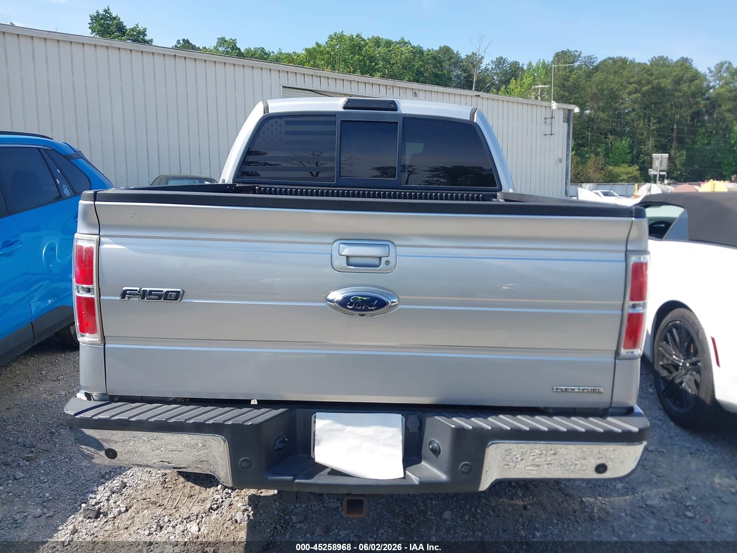 2011 Ford F-150 Lariat Silver vin: 1FTFW1CF6BFA30733