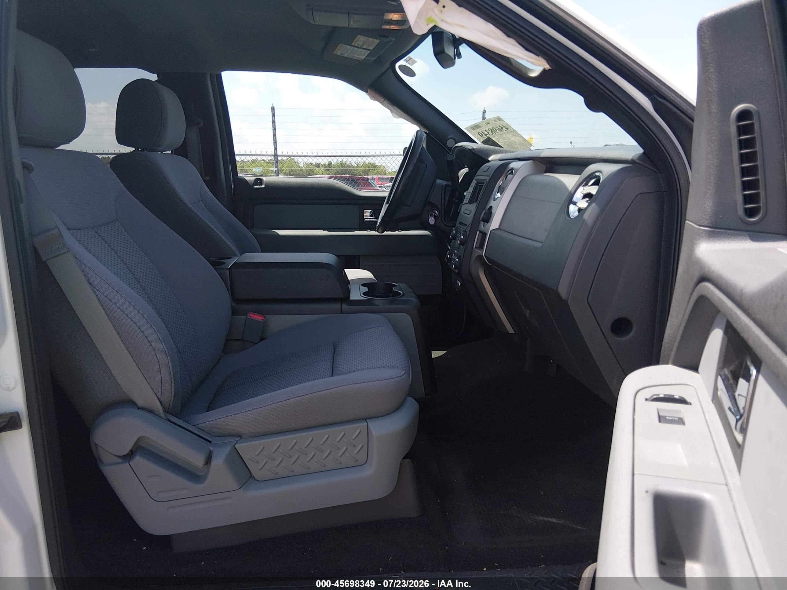2013 Ford F-150 Xlt White vin: 1FTFW1CF6DFB41589