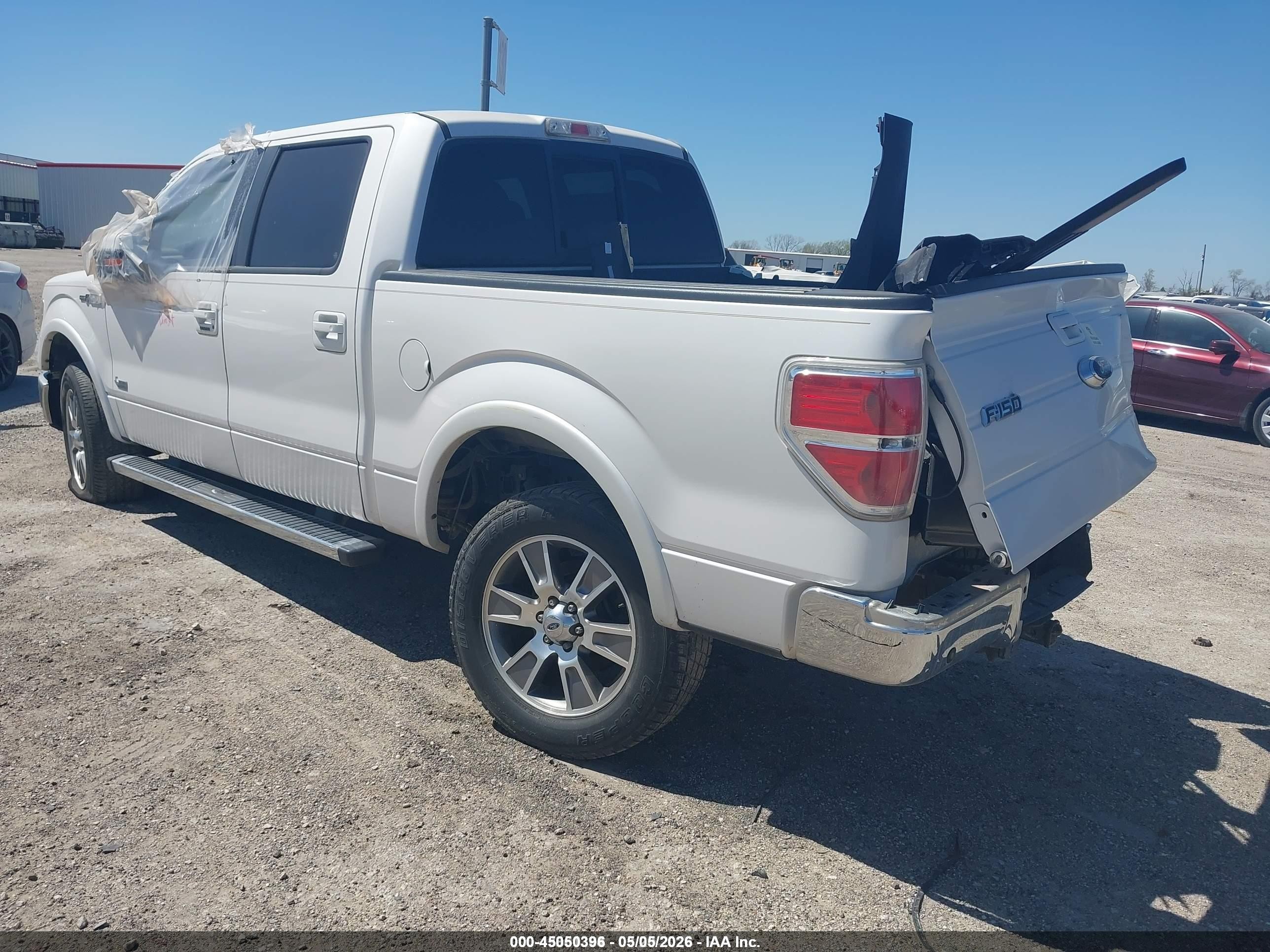 2014 Ford F-150 Lariat White vin: 1FTFW1CF6EKE30769