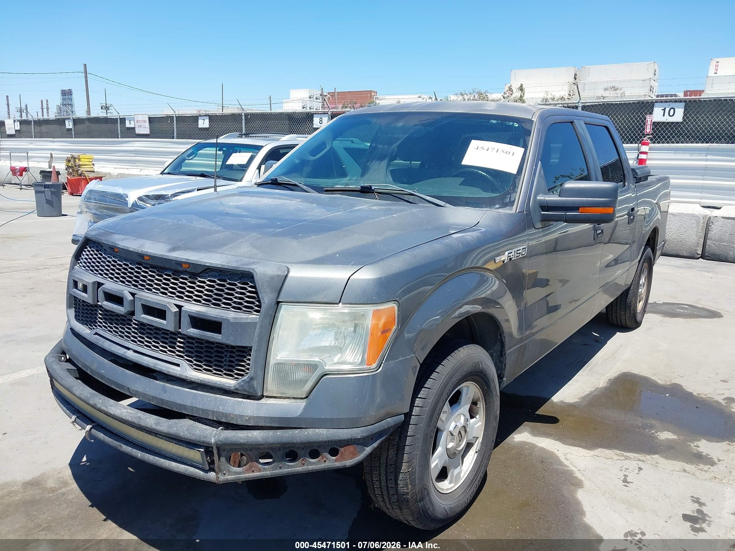 2014 Ford F-150 Xlt Серый vin: 1FTFW1CF6EKE91524