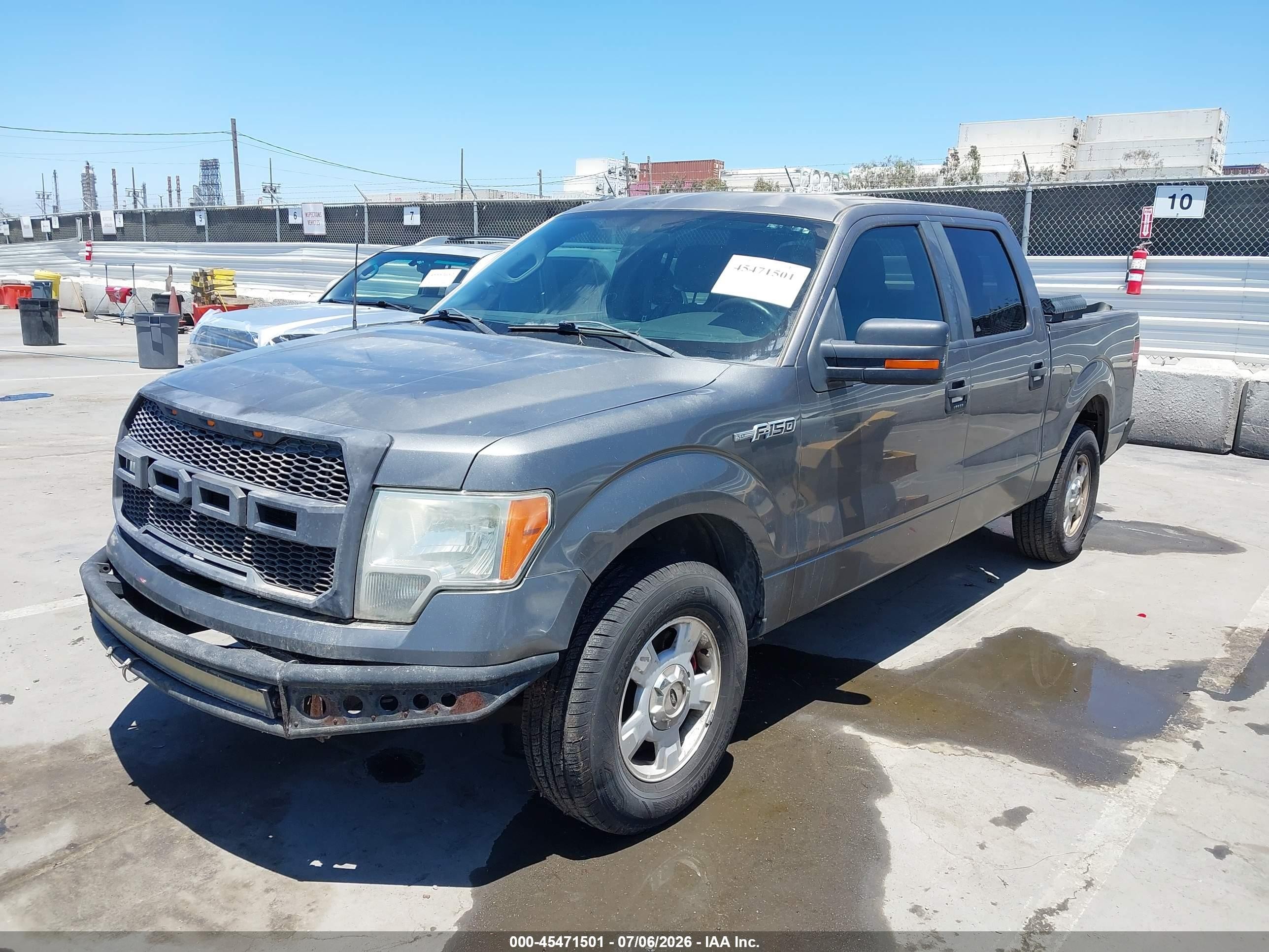 2014 Ford F-150 Xlt Серый vin: 1FTFW1CF6EKE91524