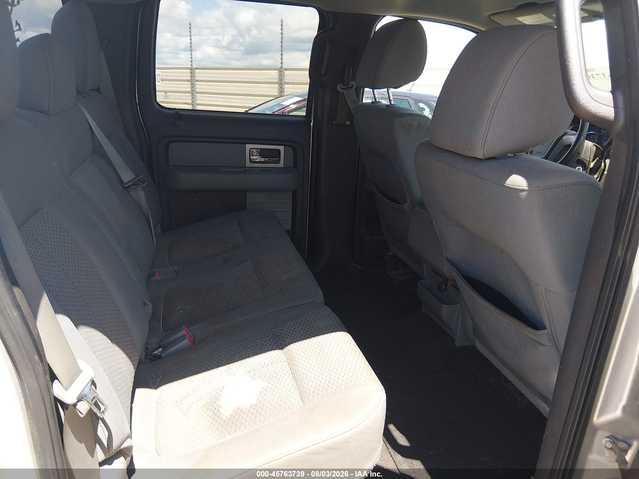 2011 Ford F-150 Xlt Silver vin: 1FTFW1CF7BFB58446