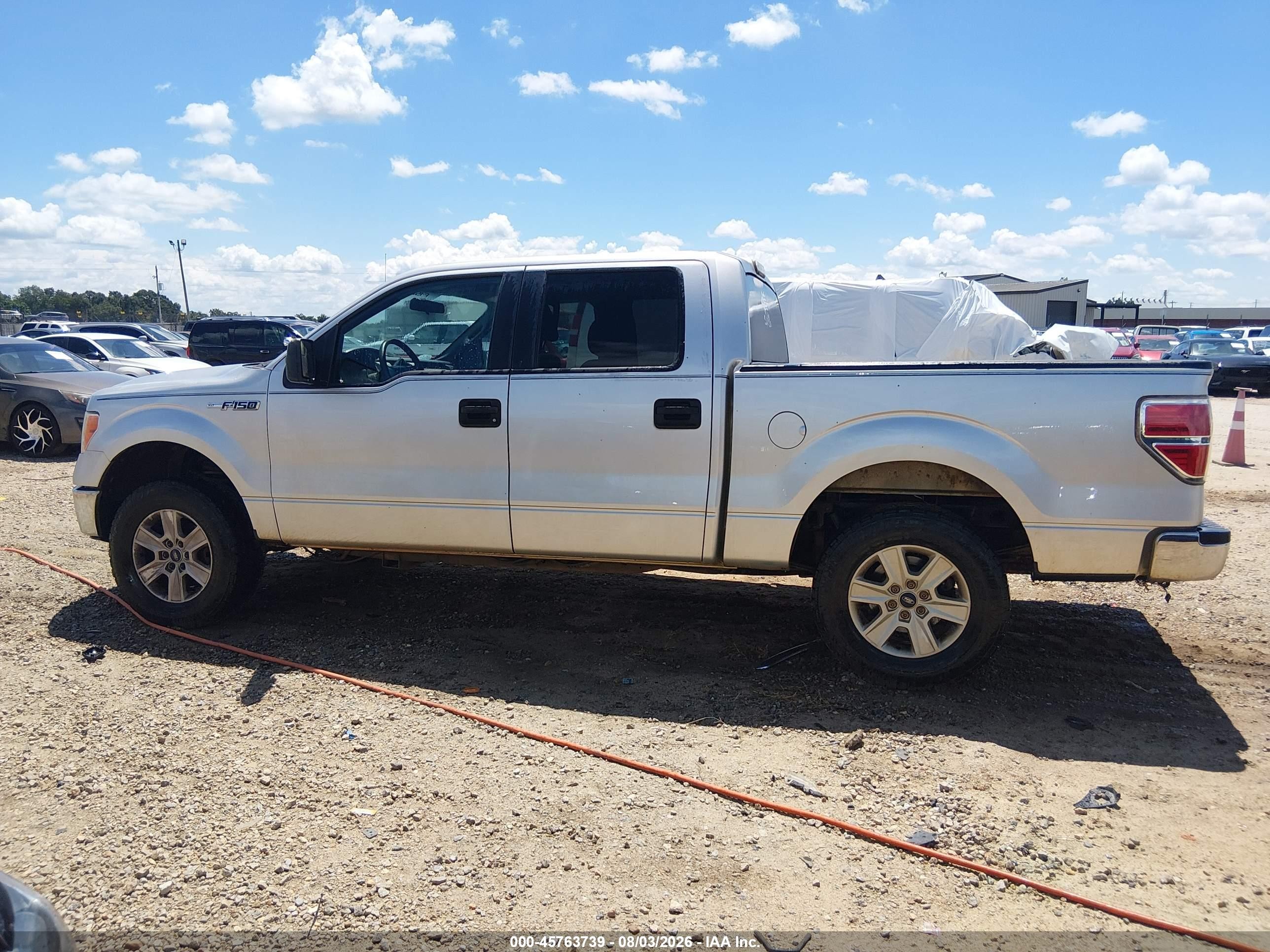 2011 Ford F-150 Xlt Silver vin: 1FTFW1CF7BFB58446