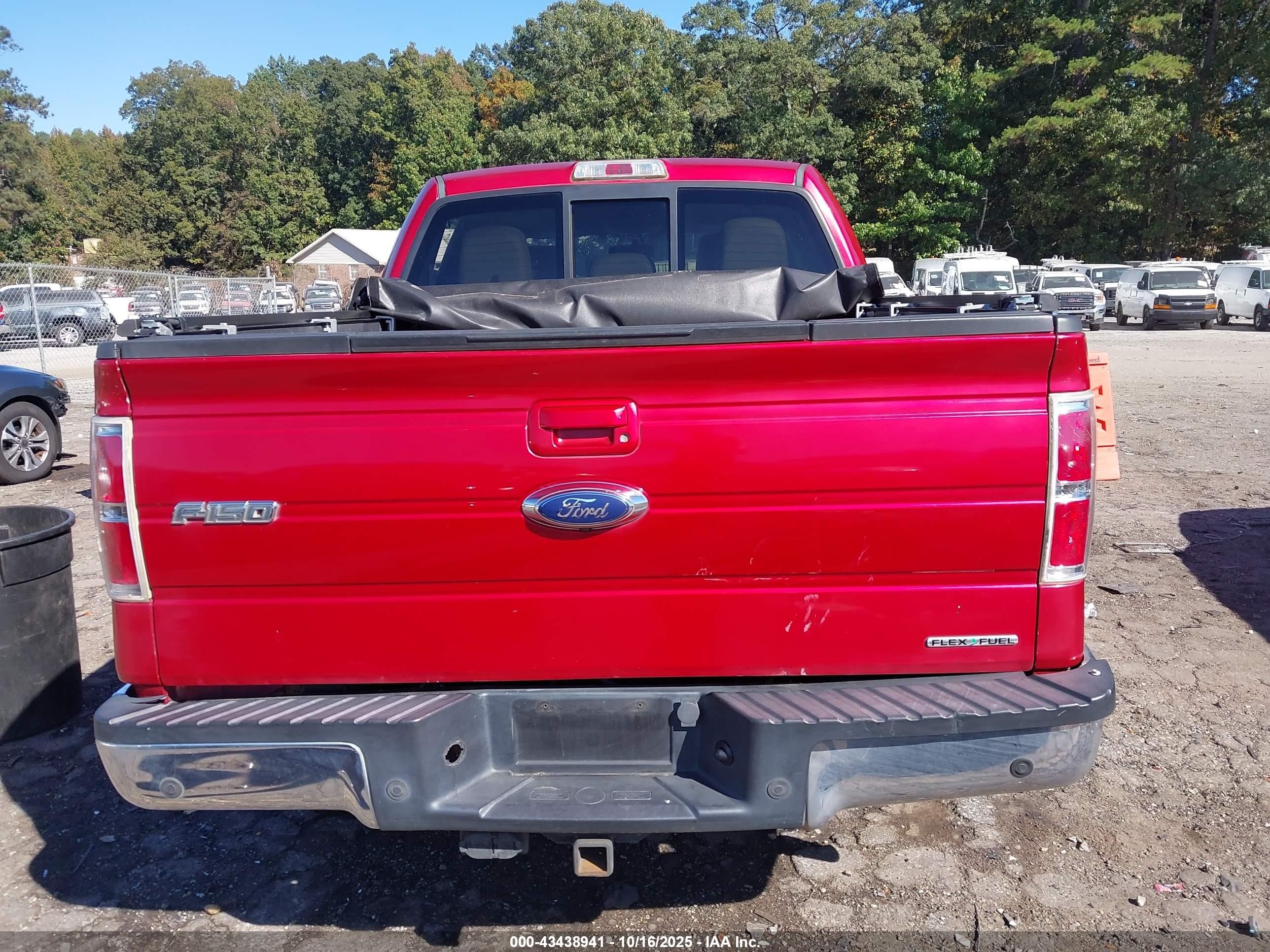 2012 Ford F-150 Lariat Red vin: 1FTFW1CF7CFB79301