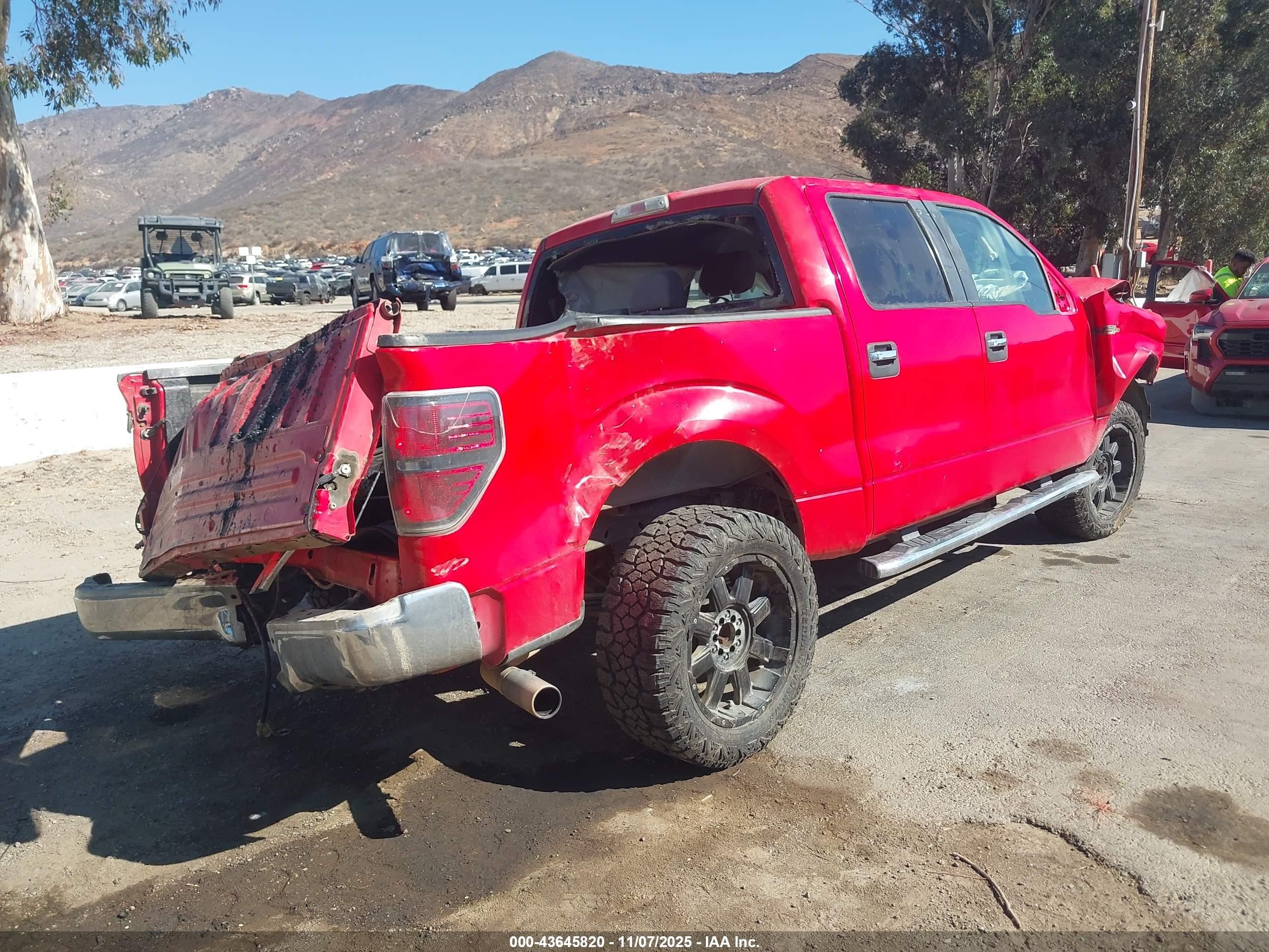 2012 Ford F150 Supercrew Red vin: 1FTFW1CF7CFC99809