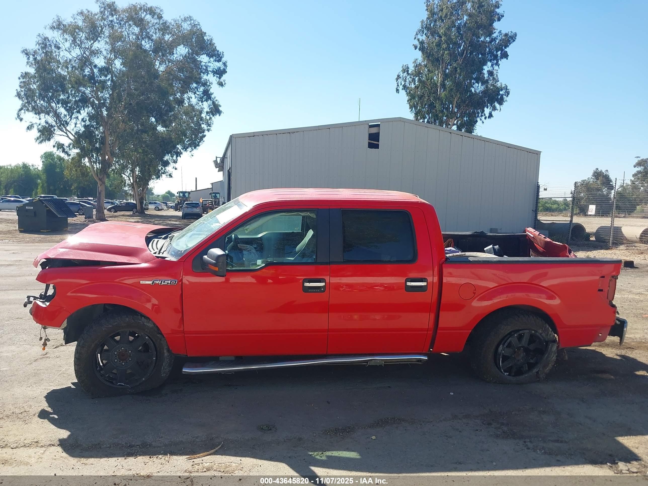 2012 Ford F150 Supercrew Red vin: 1FTFW1CF7CFC99809