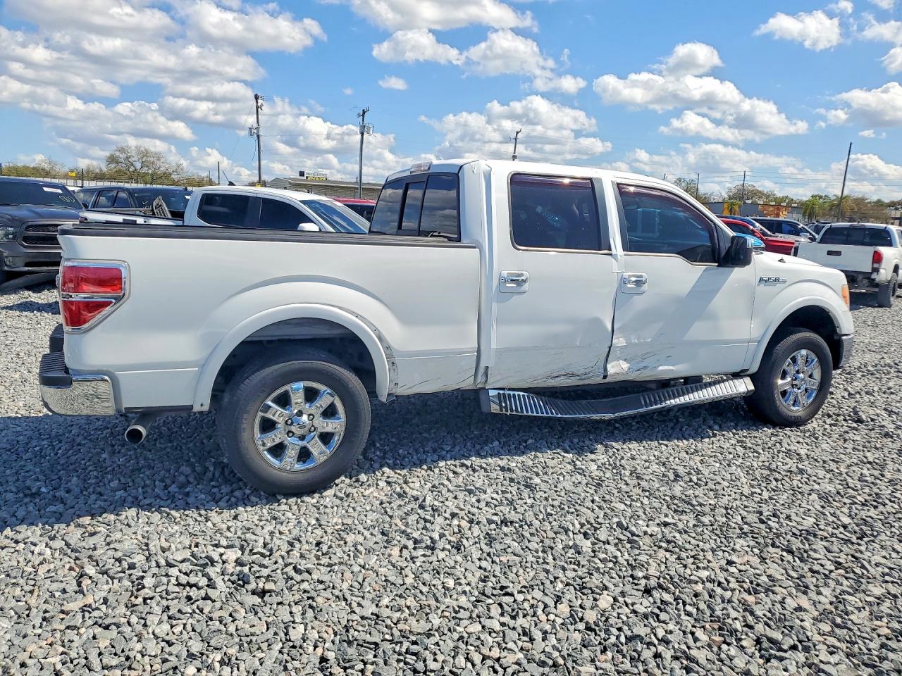 2013 Ford F150 Supercrew White vin: 1FTFW1CF7DFC32788