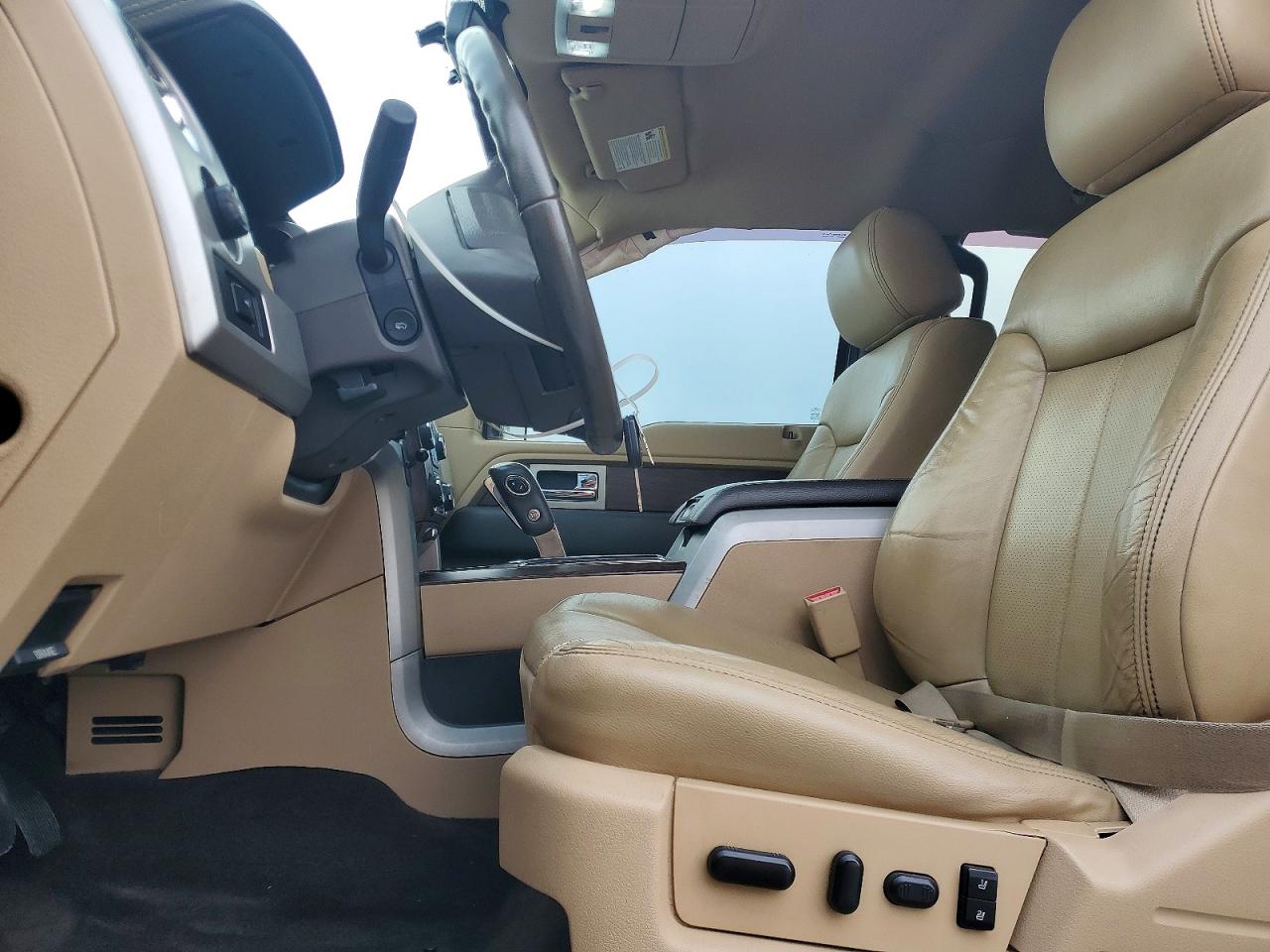 2013 Ford F150 Supercrew White vin: 1FTFW1CF7DFC32788