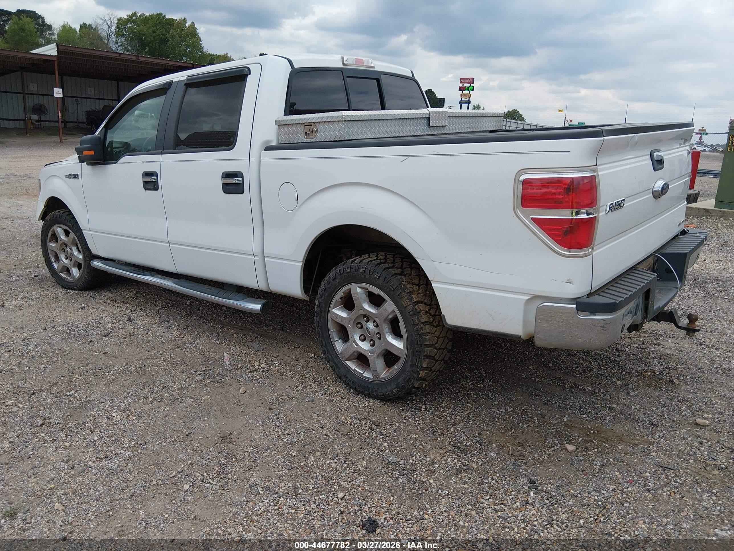 2014 Ford F-150 Xlt White vin: 1FTFW1CF7EFA23732