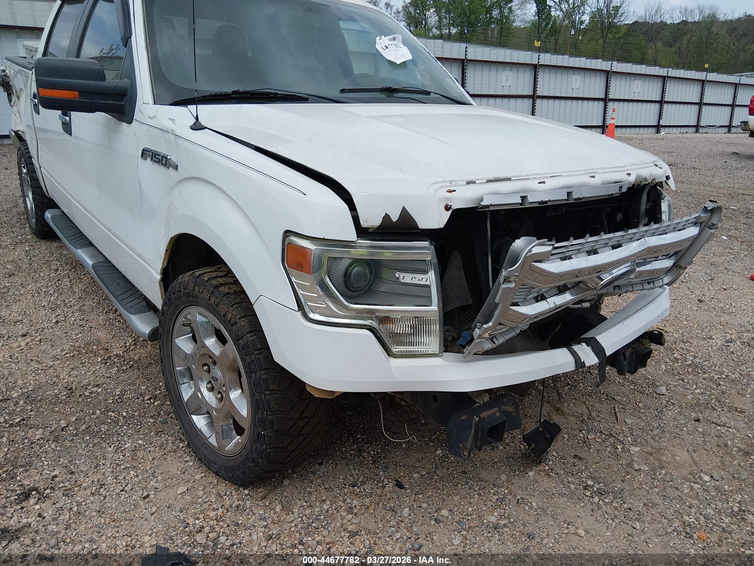 2014 Ford F-150 Xlt White vin: 1FTFW1CF7EFA23732