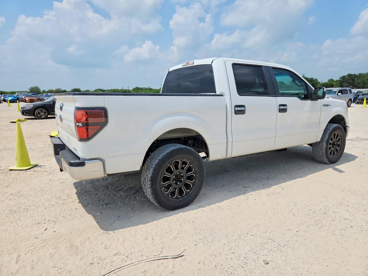 2014 Ford F150 Supercrew White vin: 1FTFW1CF7EFA44094