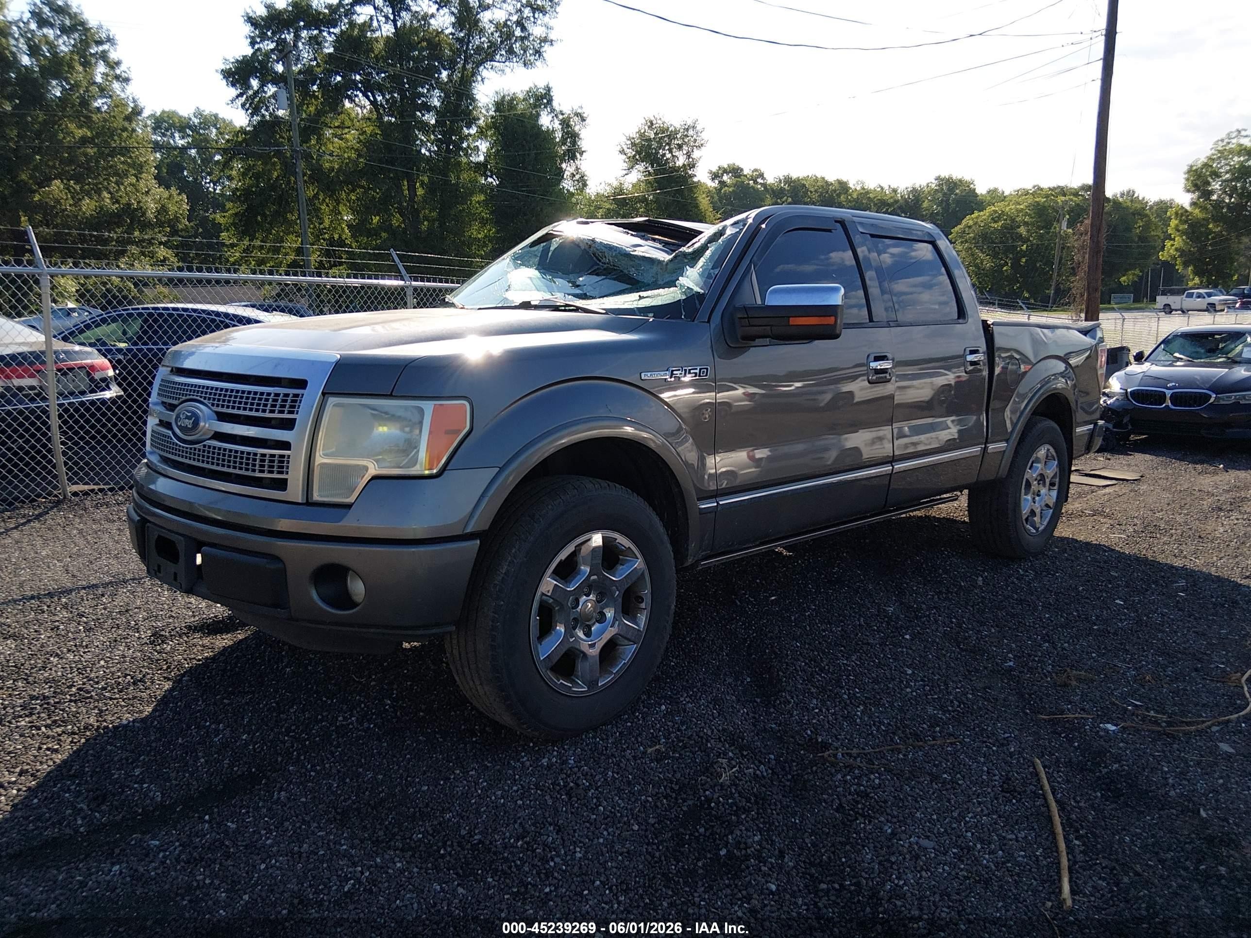 2011 Ford F-150 Platinum Gray vin: 1FTFW1CF8BFA33424