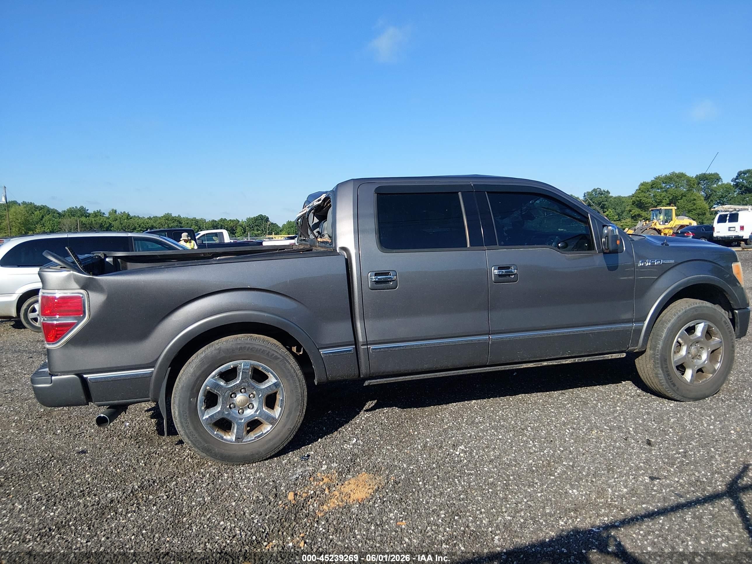 2011 Ford F-150 Platinum Gray vin: 1FTFW1CF8BFA33424