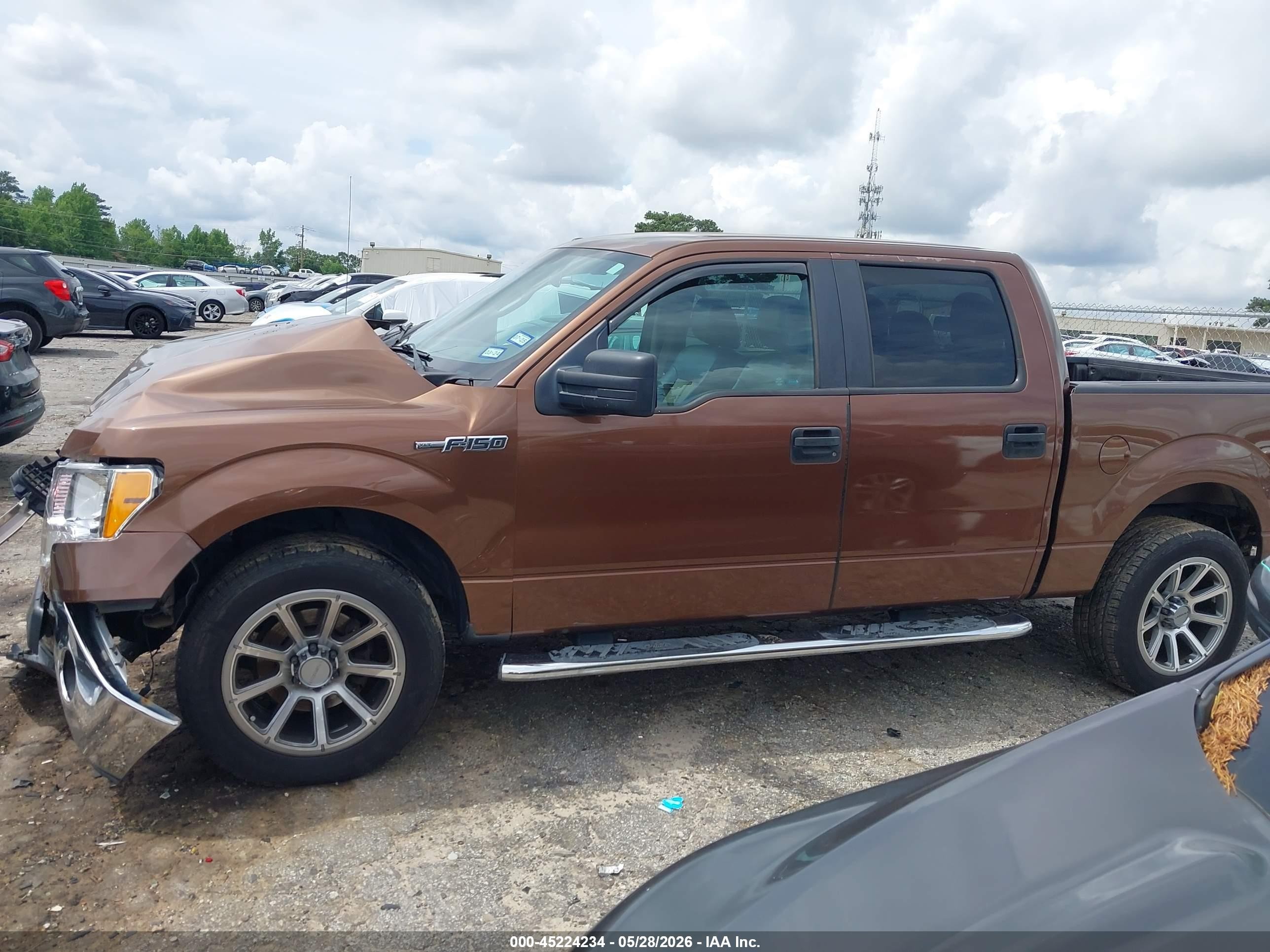 2011 Ford F-150 Xlt Brown vin: 1FTFW1CF8BFB61338