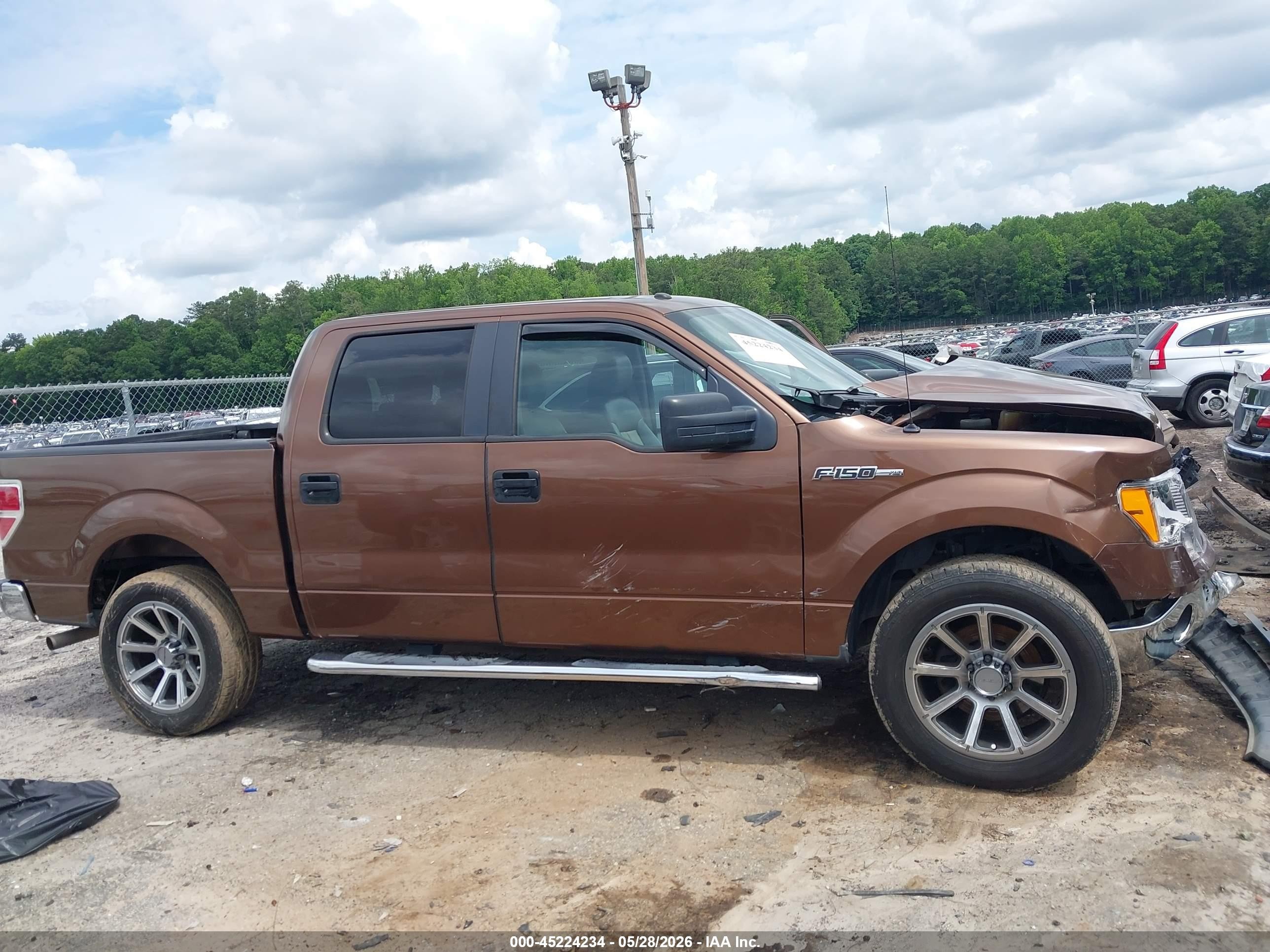 2011 Ford F-150 Xlt Brown vin: 1FTFW1CF8BFB61338