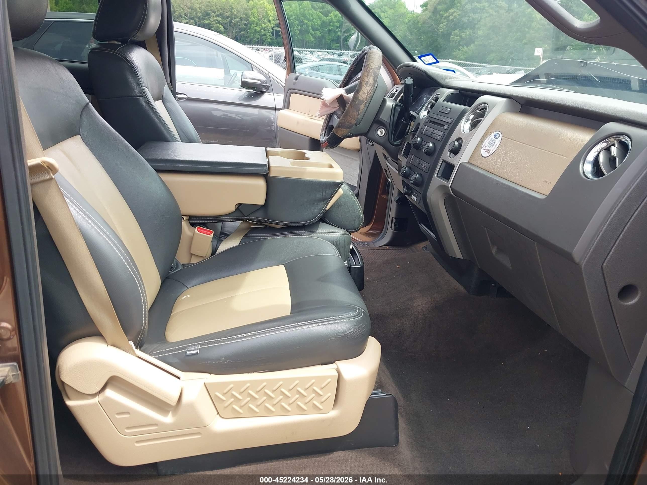 2011 Ford F-150 Xlt Brown vin: 1FTFW1CF8BFB61338