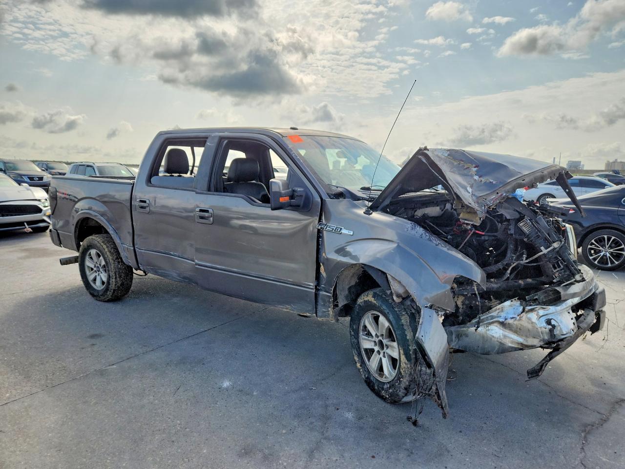2012 Ford F150 Supercrew Gray vin: 1FTFW1CF8CKD71639