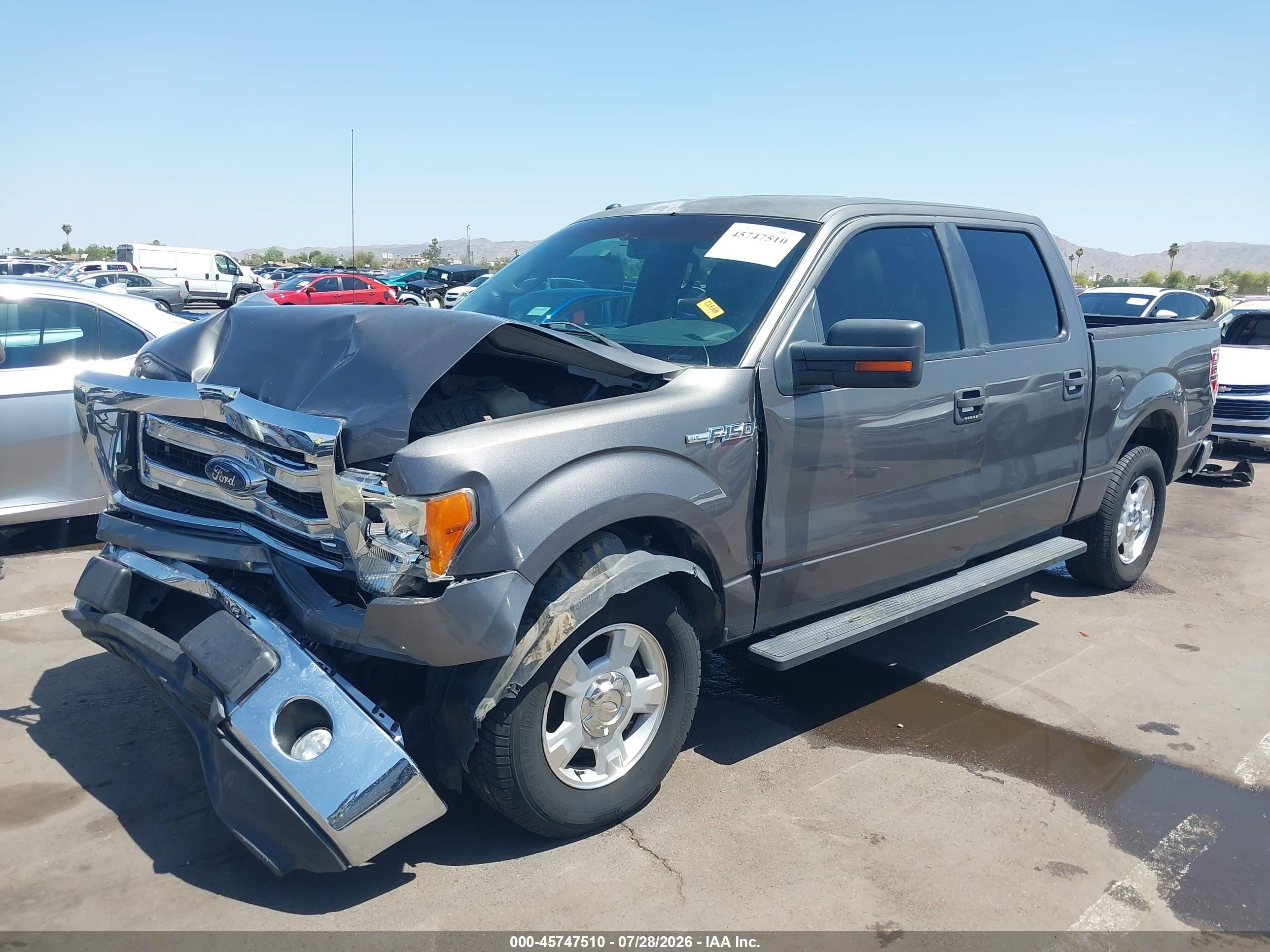 2013 Ford F-150 Xlt Серый vin: 1FTFW1CF8DKD28792