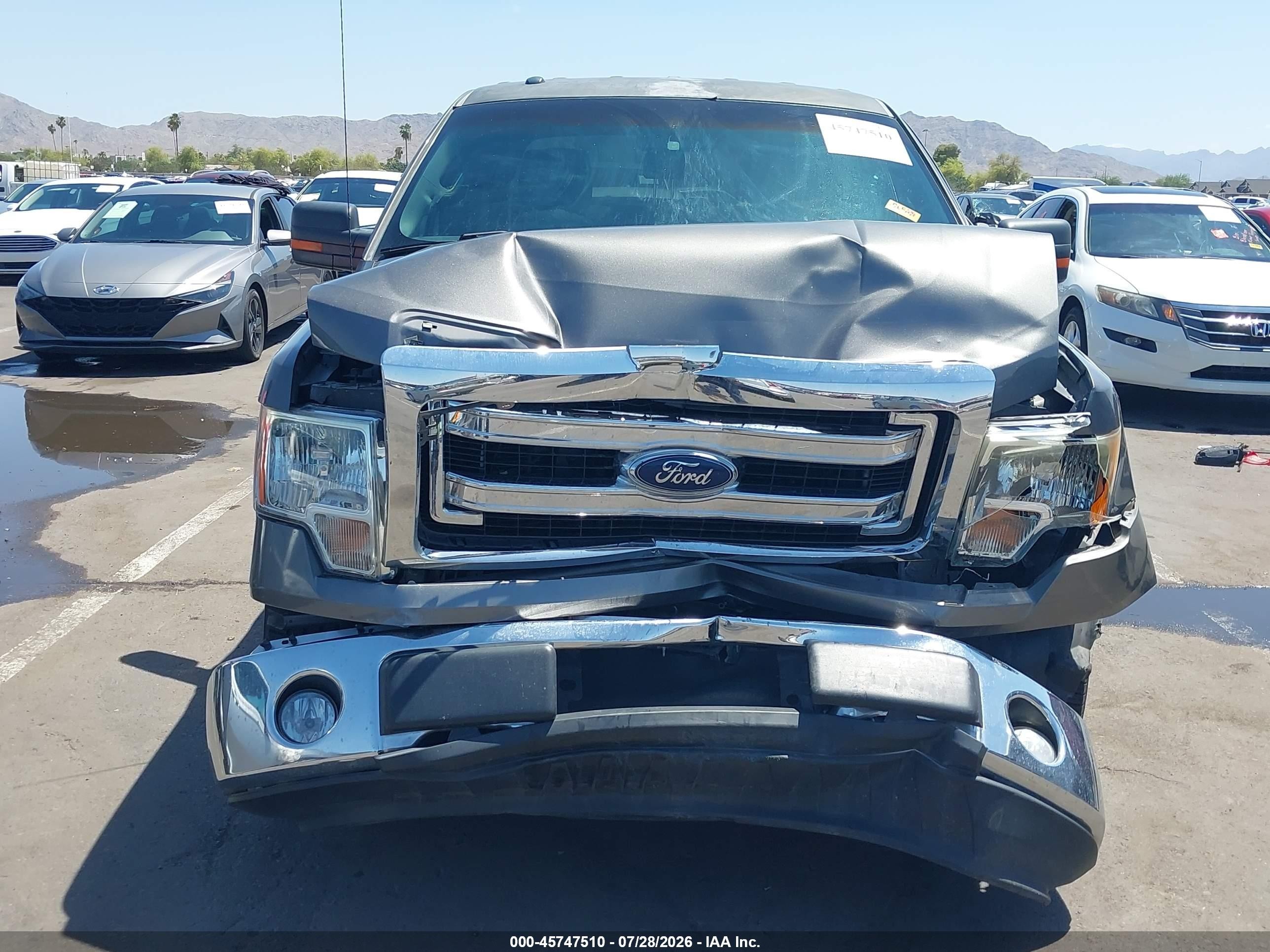 2013 Ford F-150 Xlt Серый vin: 1FTFW1CF8DKD28792
