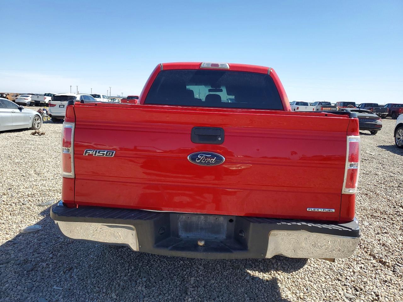 2013 Ford F150 Supercrew Red vin: 1FTFW1CF8DKE05516