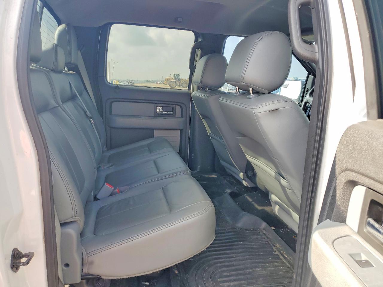 2014 Ford F150 Supercrew White vin: 1FTFW1CF8EKF45471