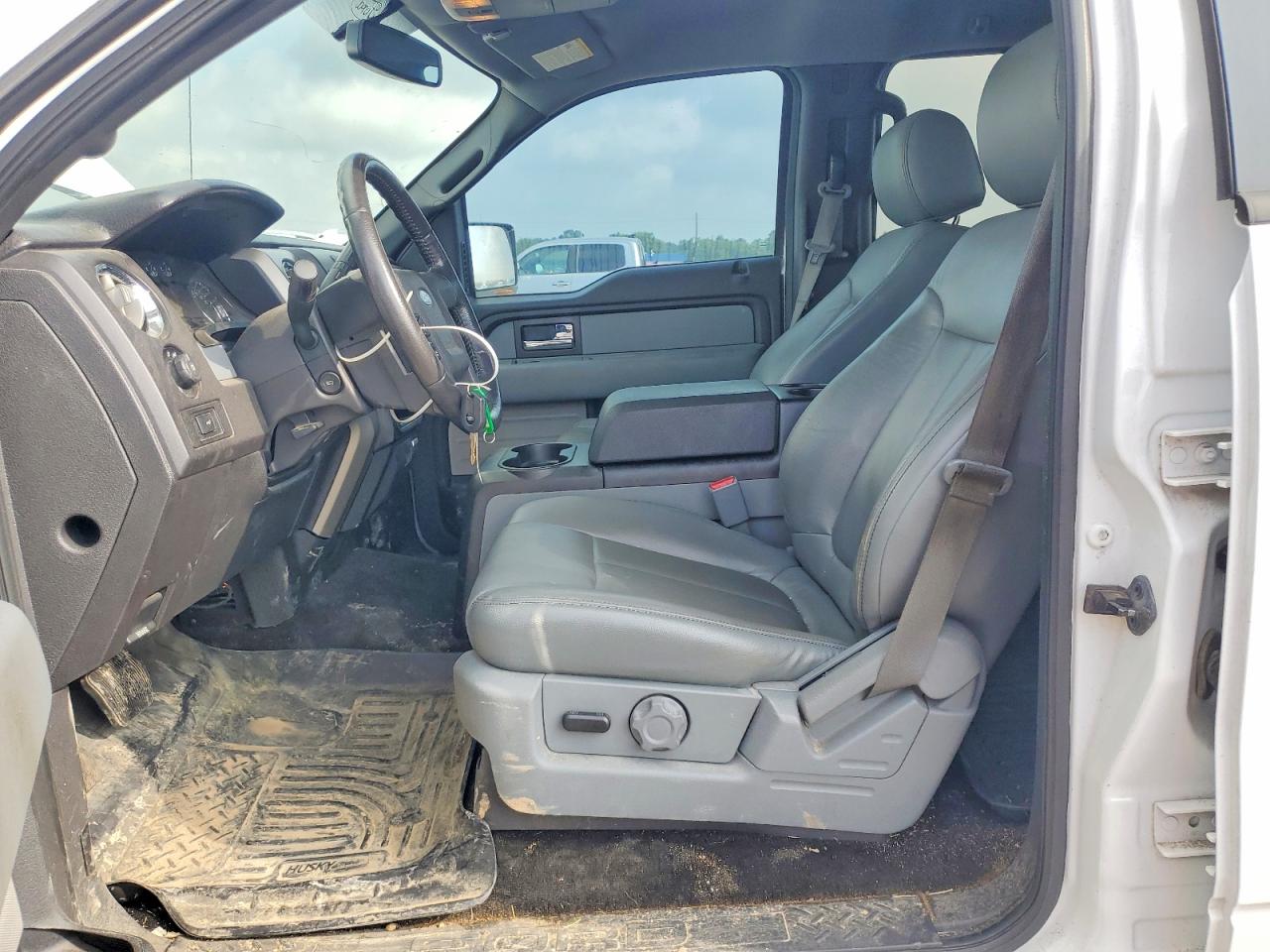2014 Ford F150 Supercrew White vin: 1FTFW1CF8EKF45471