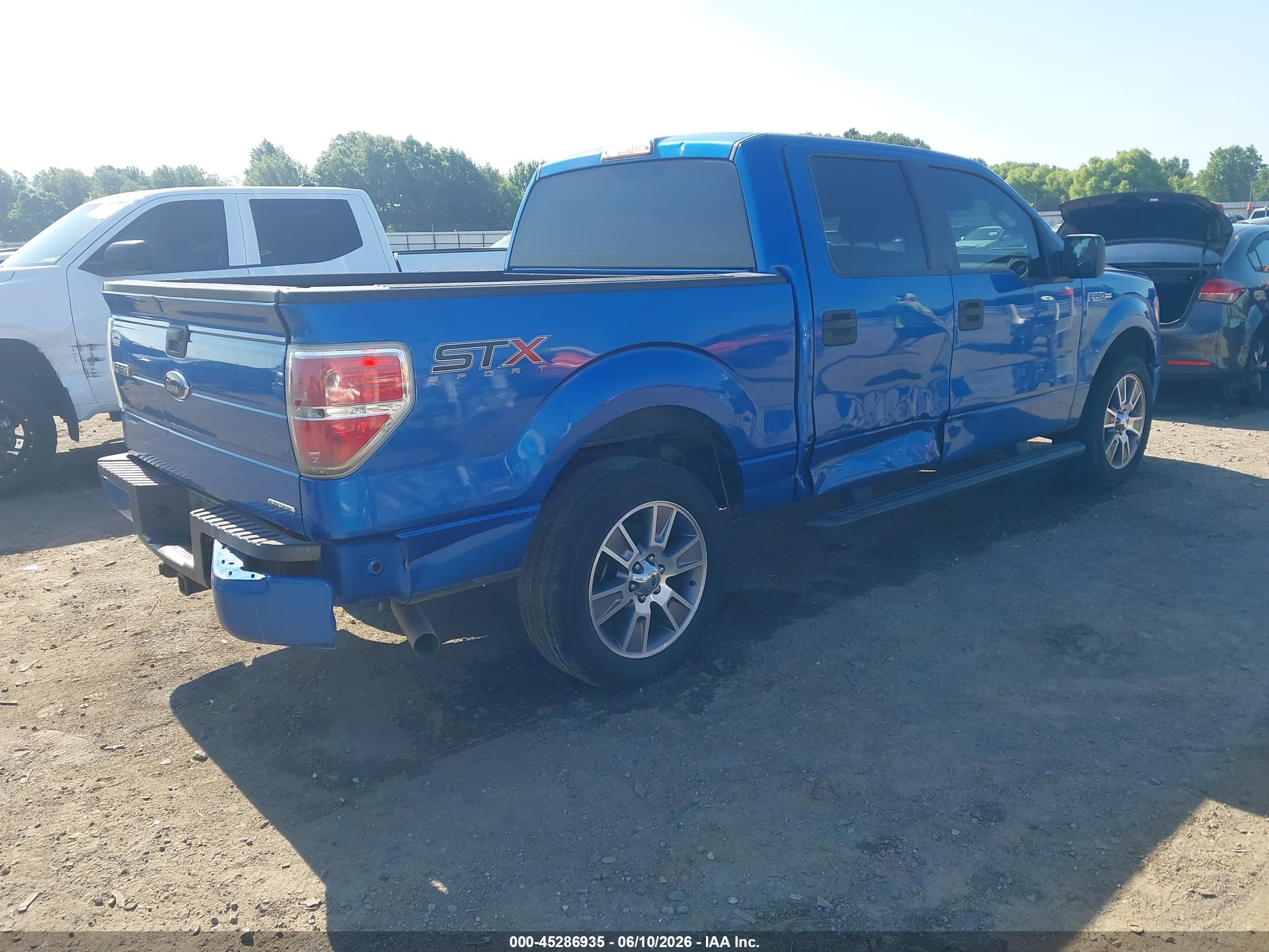 2014 Ford F-150 Stx Blue vin: 1FTFW1CF8EKF68992