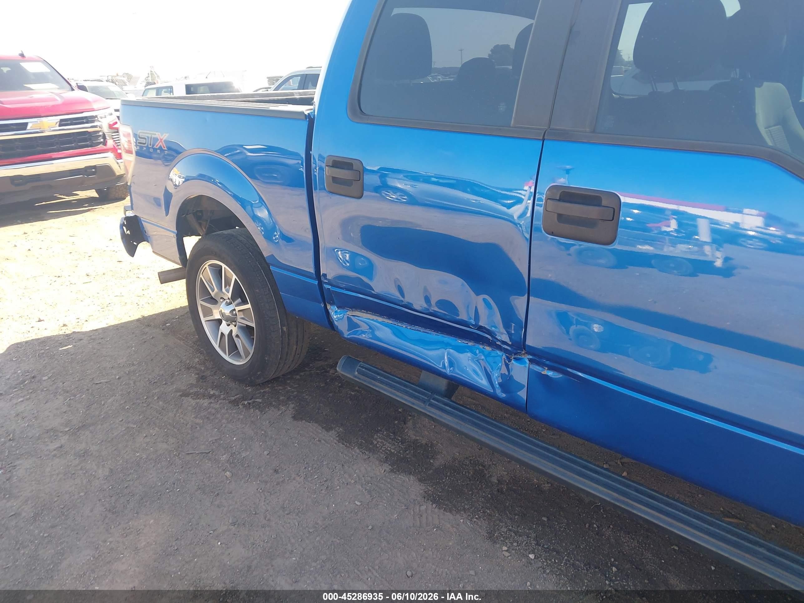 2014 Ford F-150 Stx Blue vin: 1FTFW1CF8EKF68992