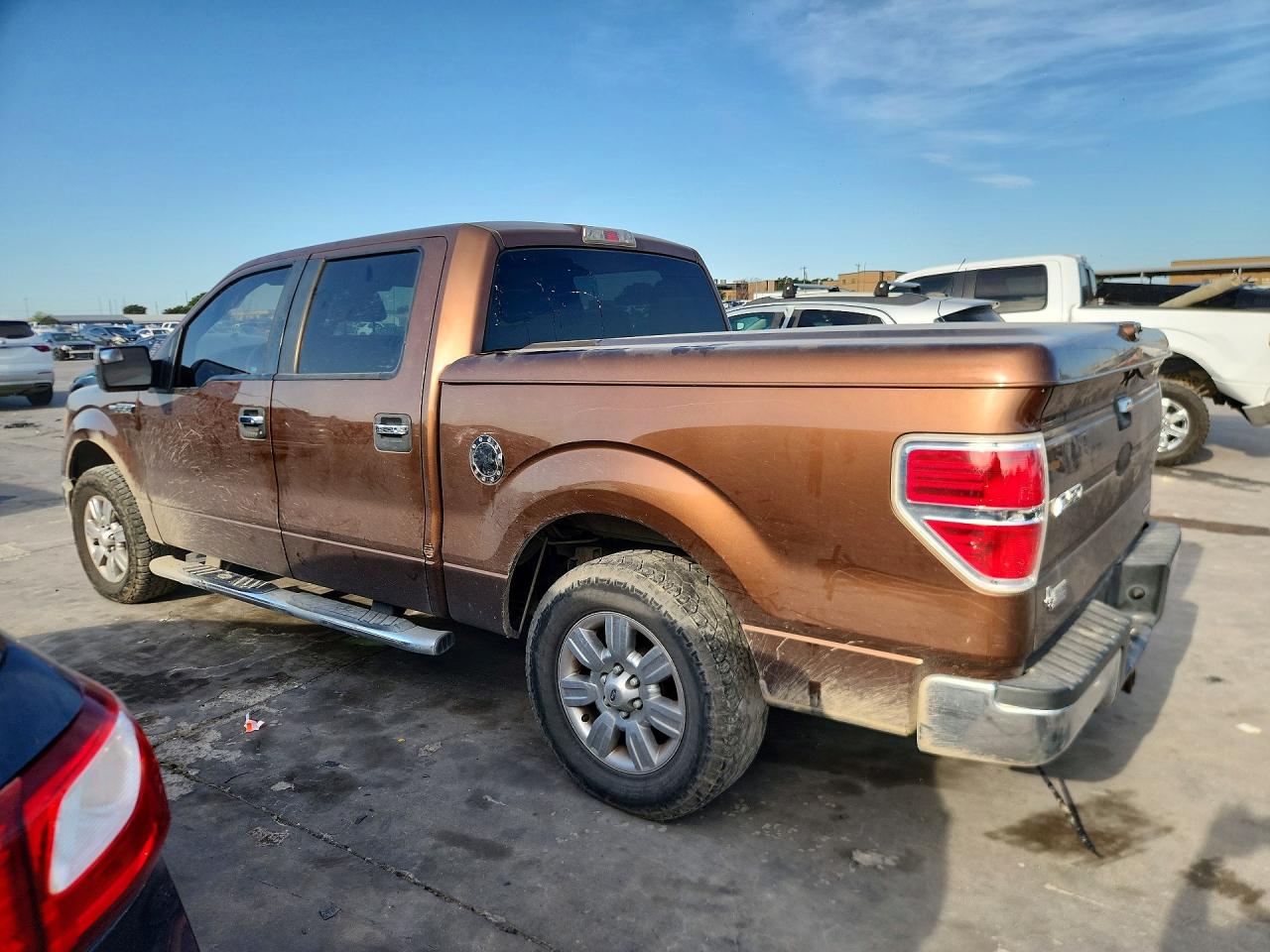 2011 Ford F150 Supercrew Brown vin: 1FTFW1CF9BFA25879