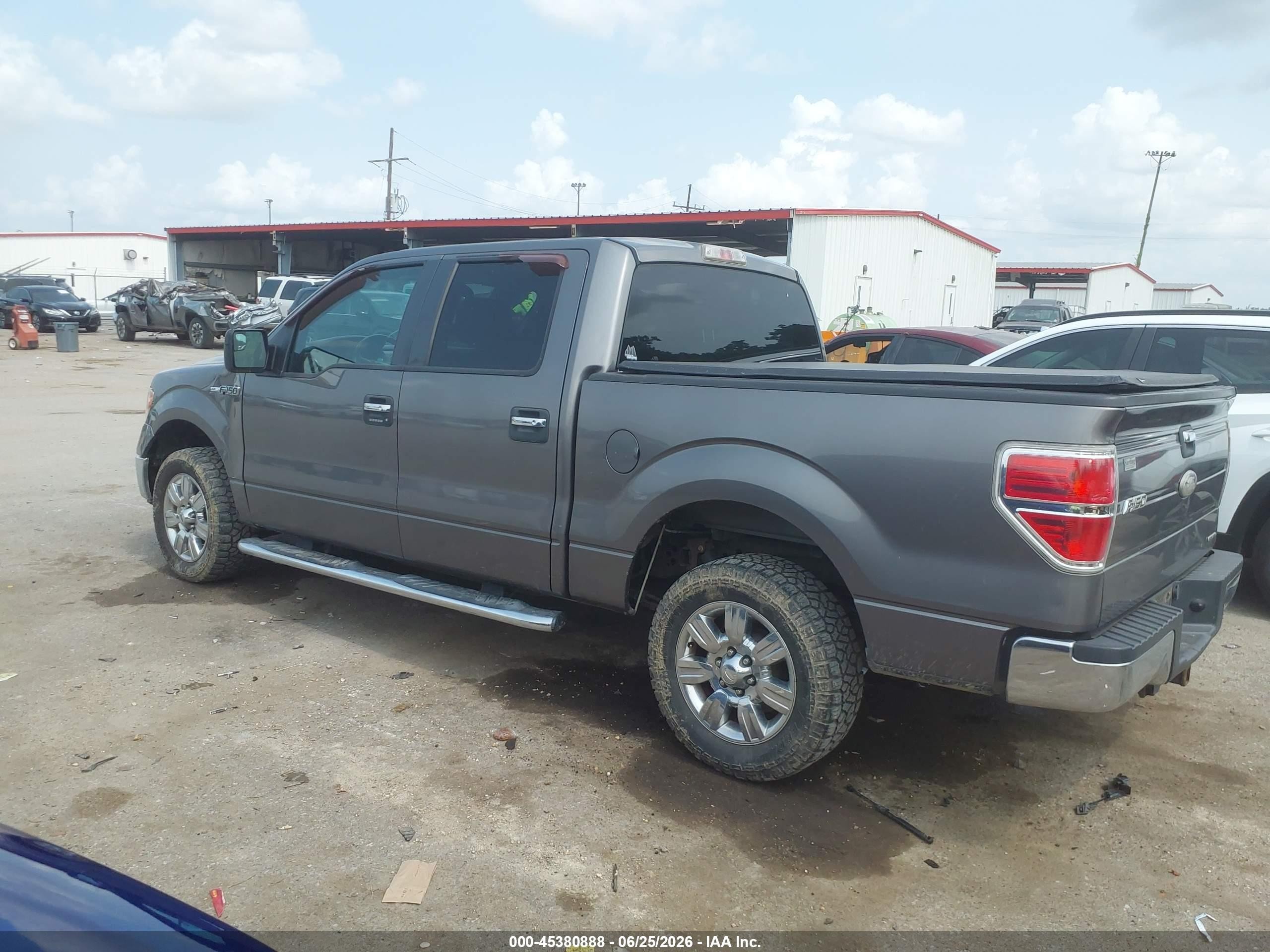 2011 Ford F-150 Xlt Gray vin: 1FTFW1CF9BFC02950