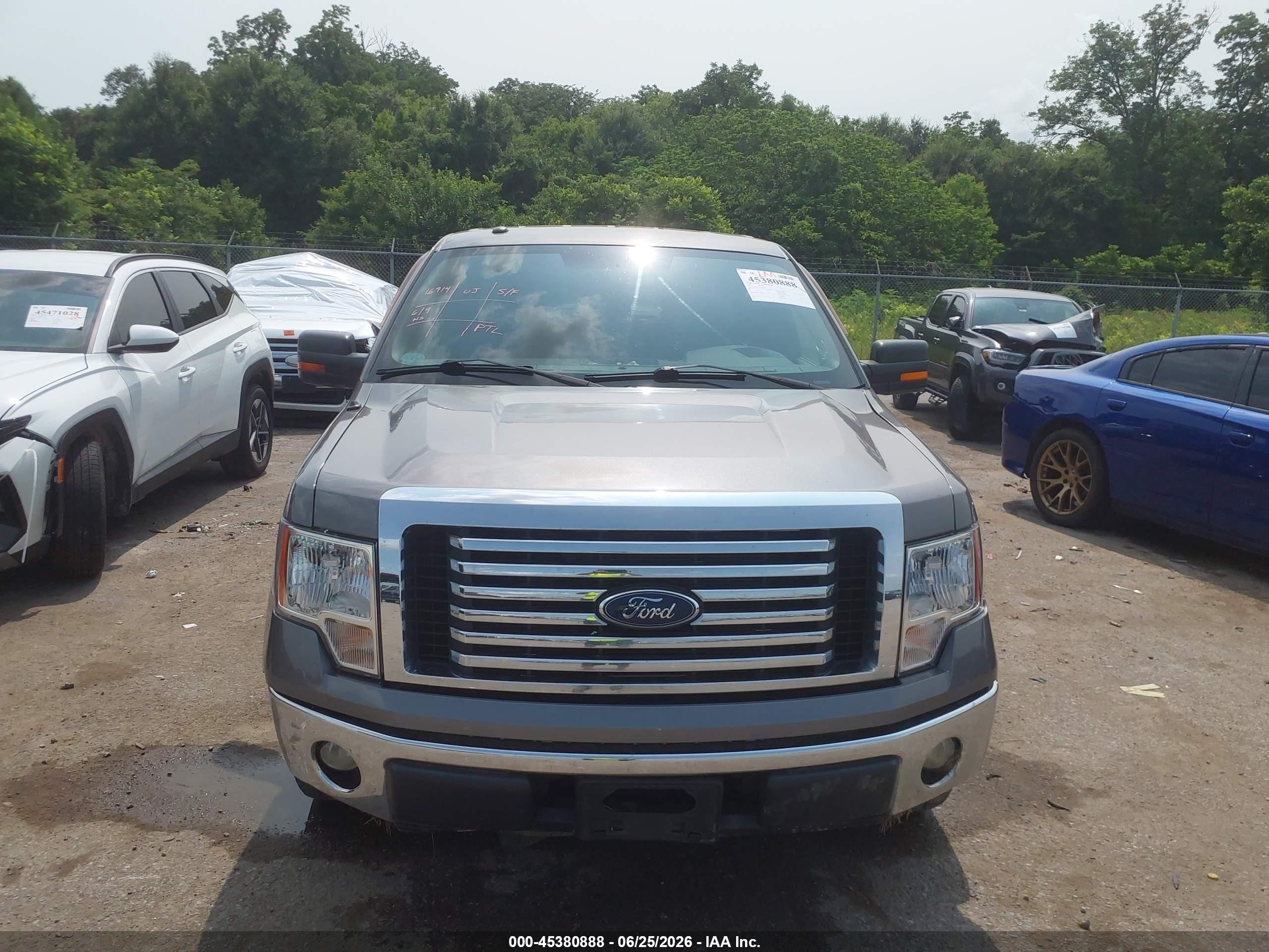 2011 Ford F-150 Xlt Gray vin: 1FTFW1CF9BFC02950