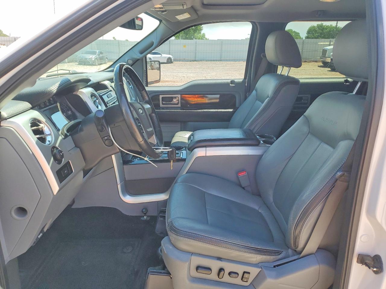 2011 Ford F150 Supercrew White vin: 1FTFW1CF9BFC25256