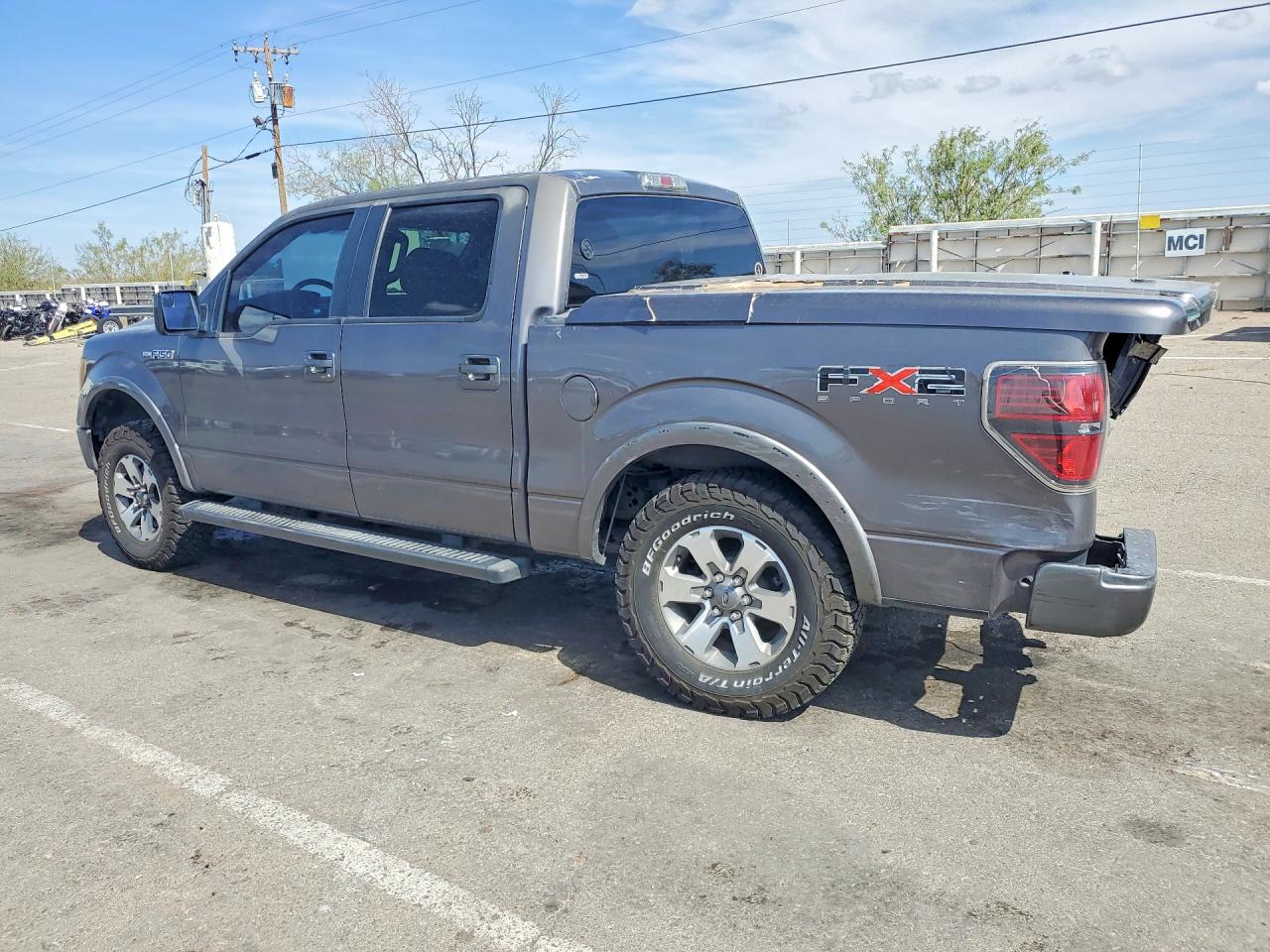 2011 Ford F150 Supercrew Gray vin: 1FTFW1CF9BKD81367