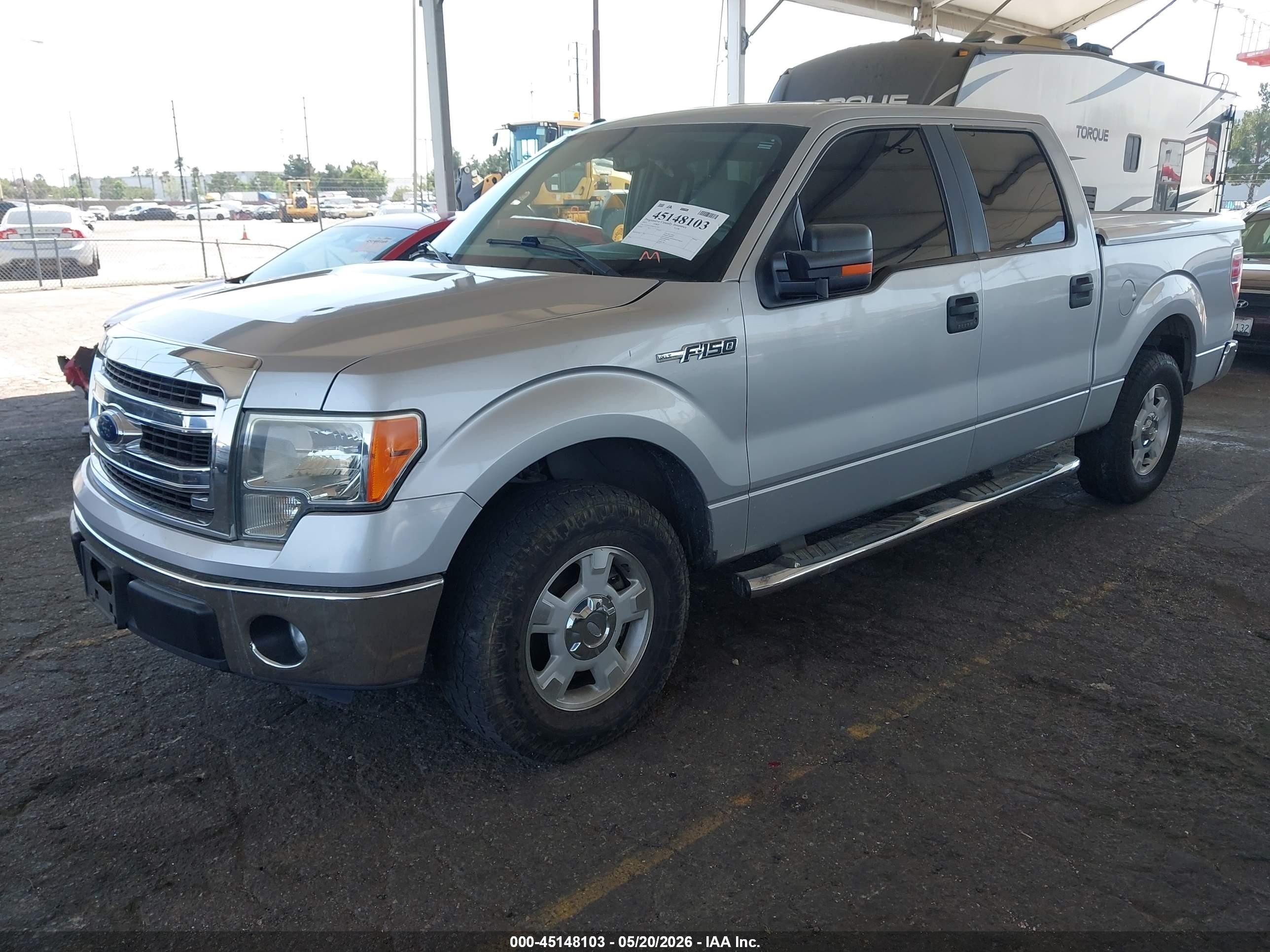 2013 Ford F-150 Xlt Silver vin: 1FTFW1CF9DFA61719