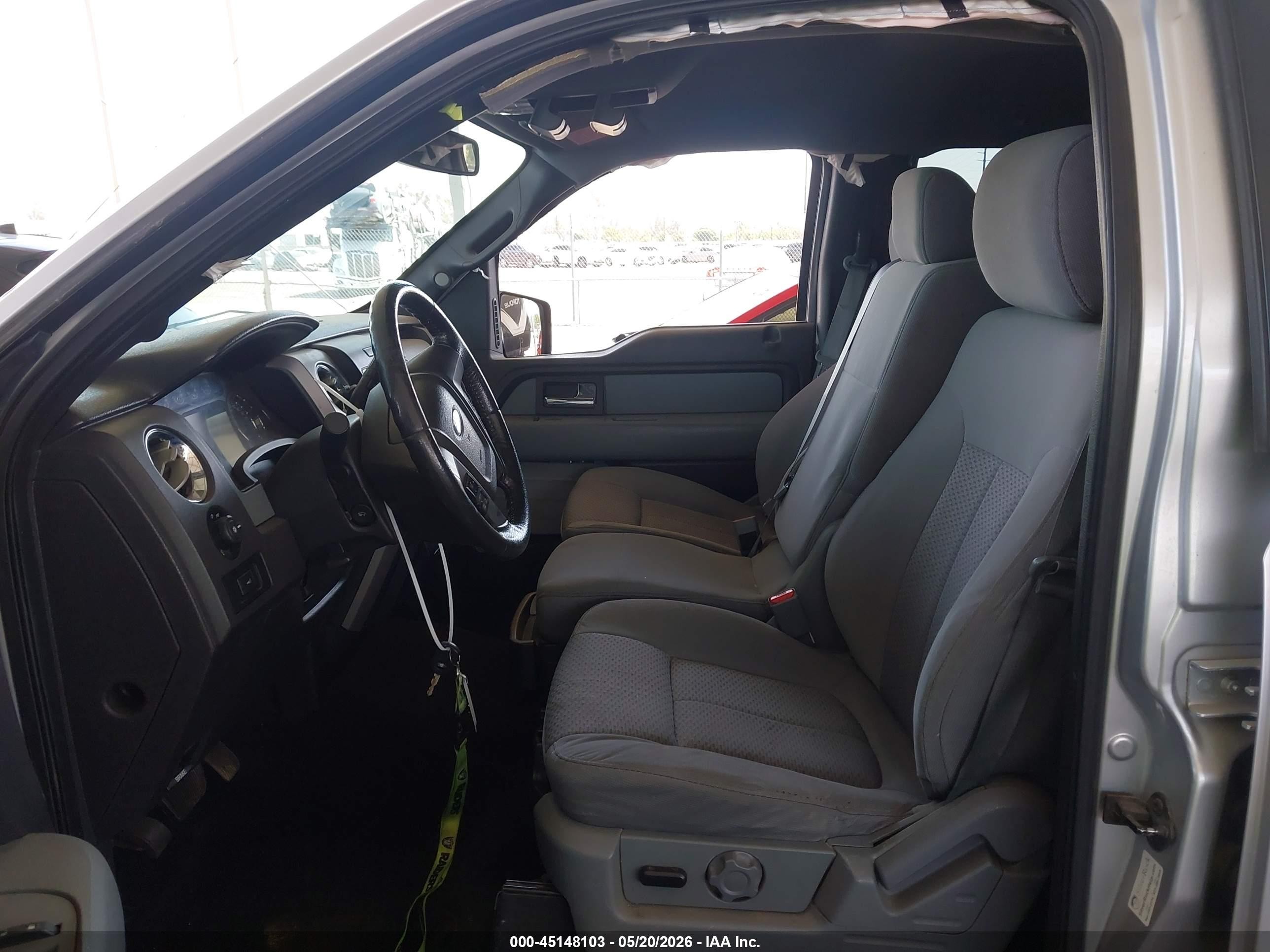 2013 Ford F-150 Xlt Silver vin: 1FTFW1CF9DFA61719