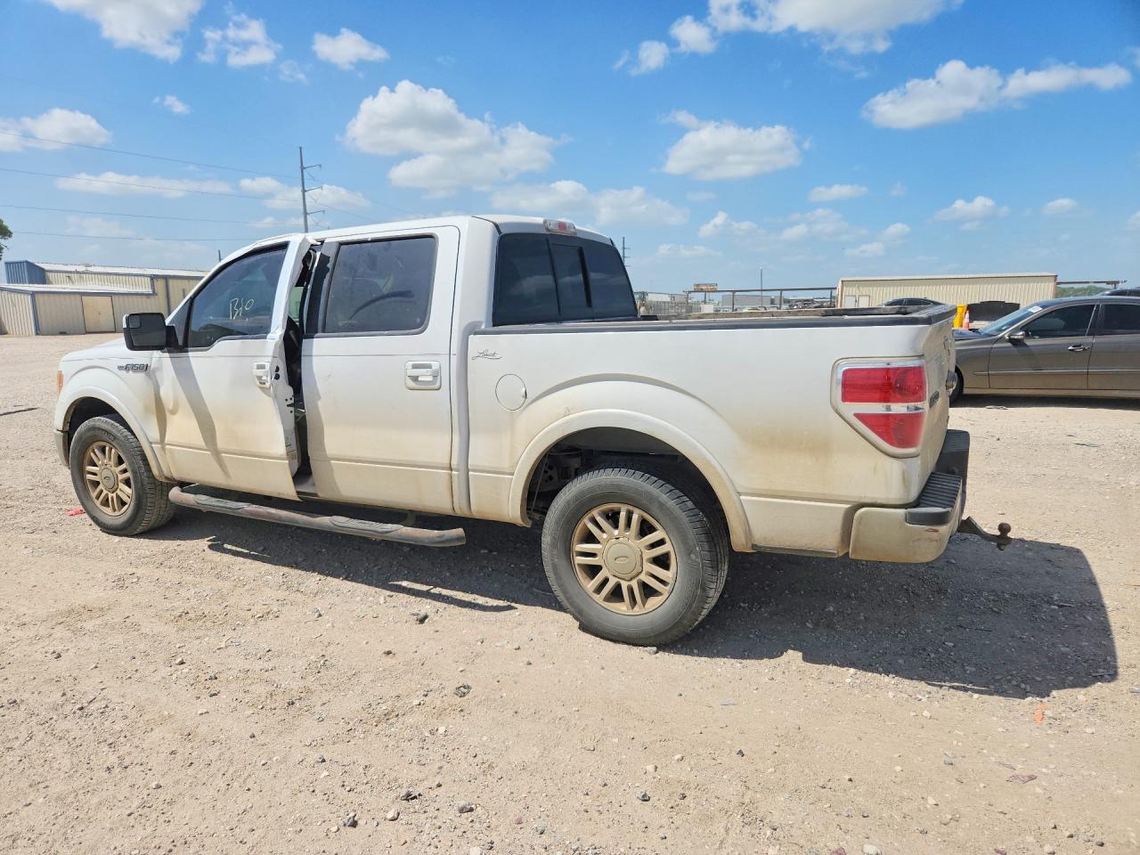 2013 Ford F150 Supercrew White vin: 1FTFW1CF9DFC04815