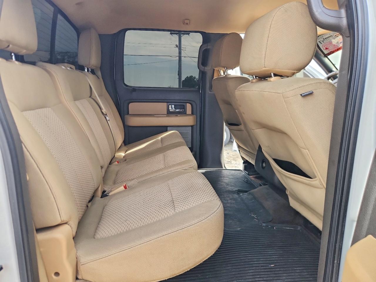 2013 Ford F150 Supercrew White vin: 1FTFW1CF9DFC28631