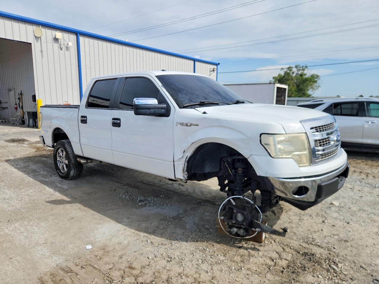 2013 Ford F150 Supercrew White vin: 1FTFW1CF9DFC28631