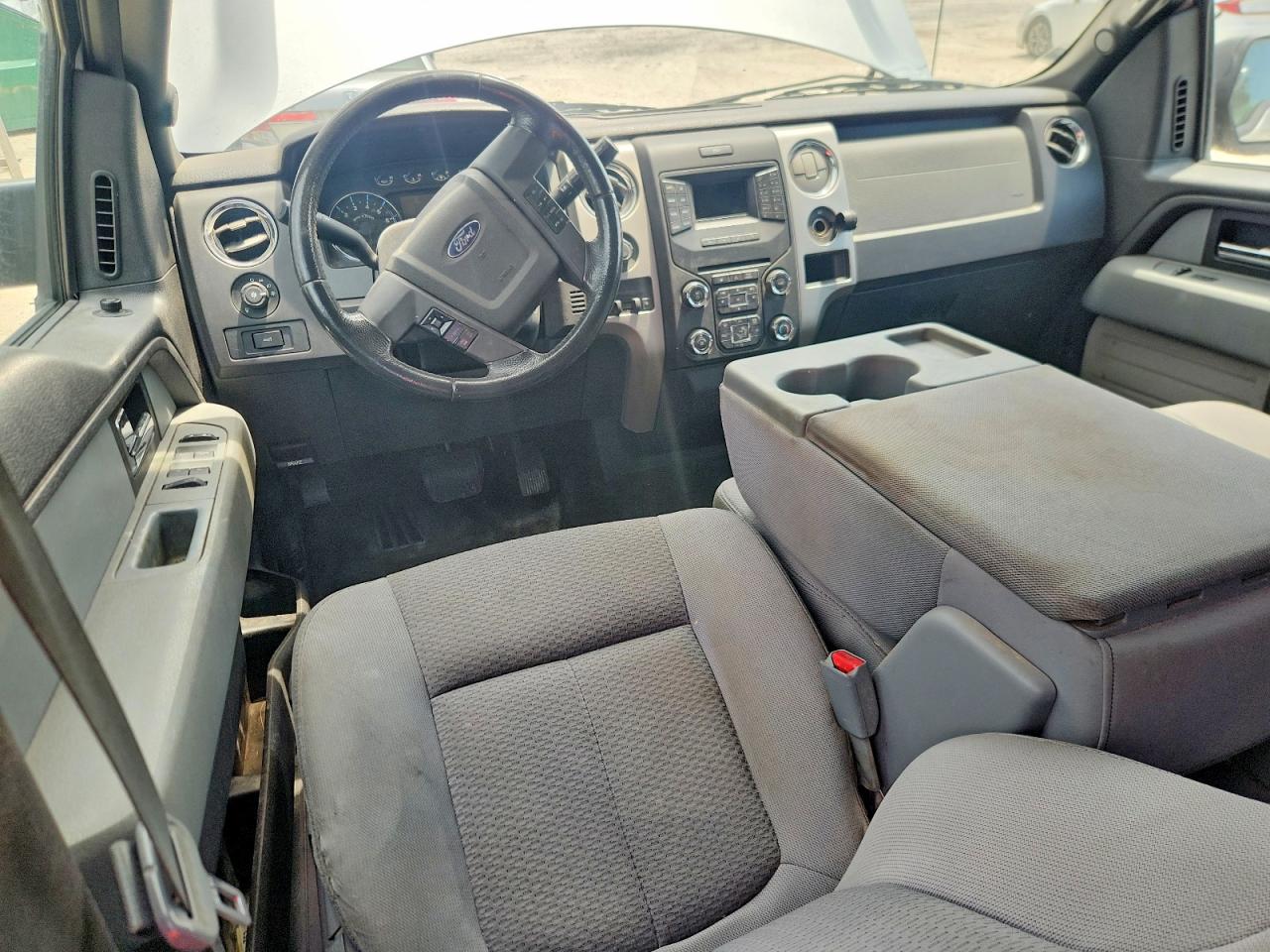 2013 Ford F150 Supercrew Silver vin: 1FTFW1CF9DKD18806