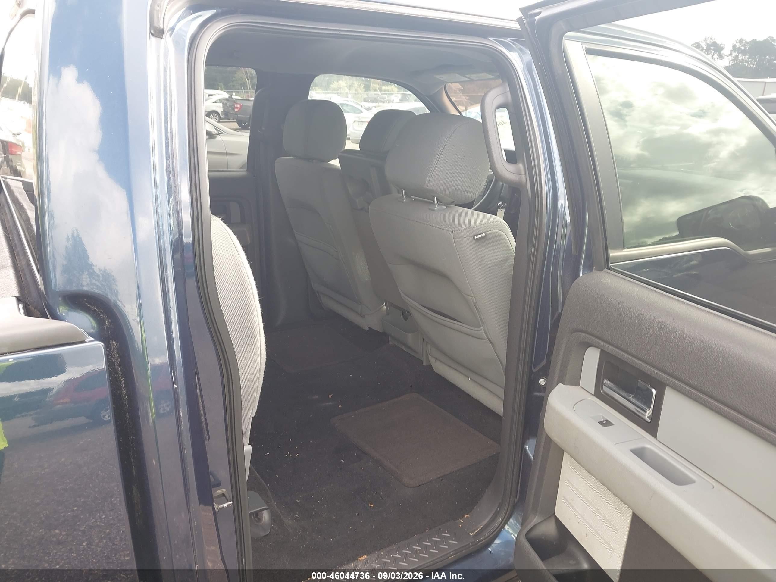 2014 Ford F-150 Xlt Blue vin: 1FTFW1CF9EFA94480