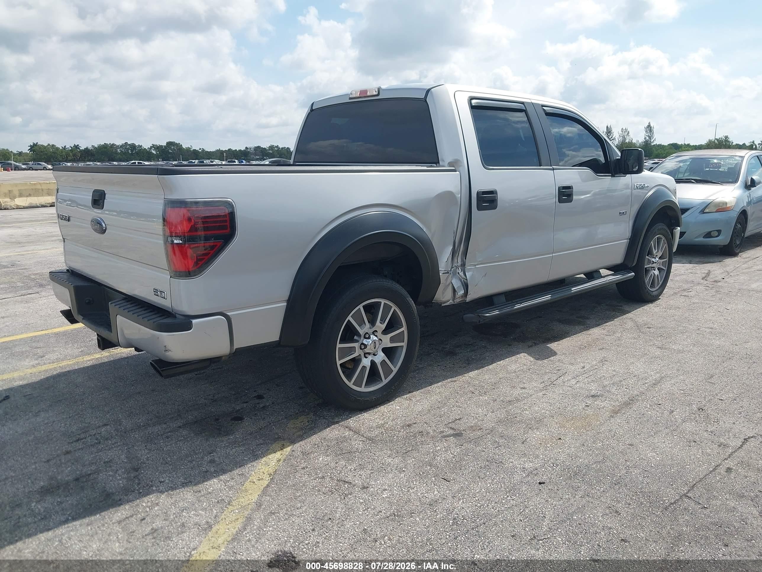 2014 Ford F-150 Stx Silver vin: 1FTFW1CF9EKF33264