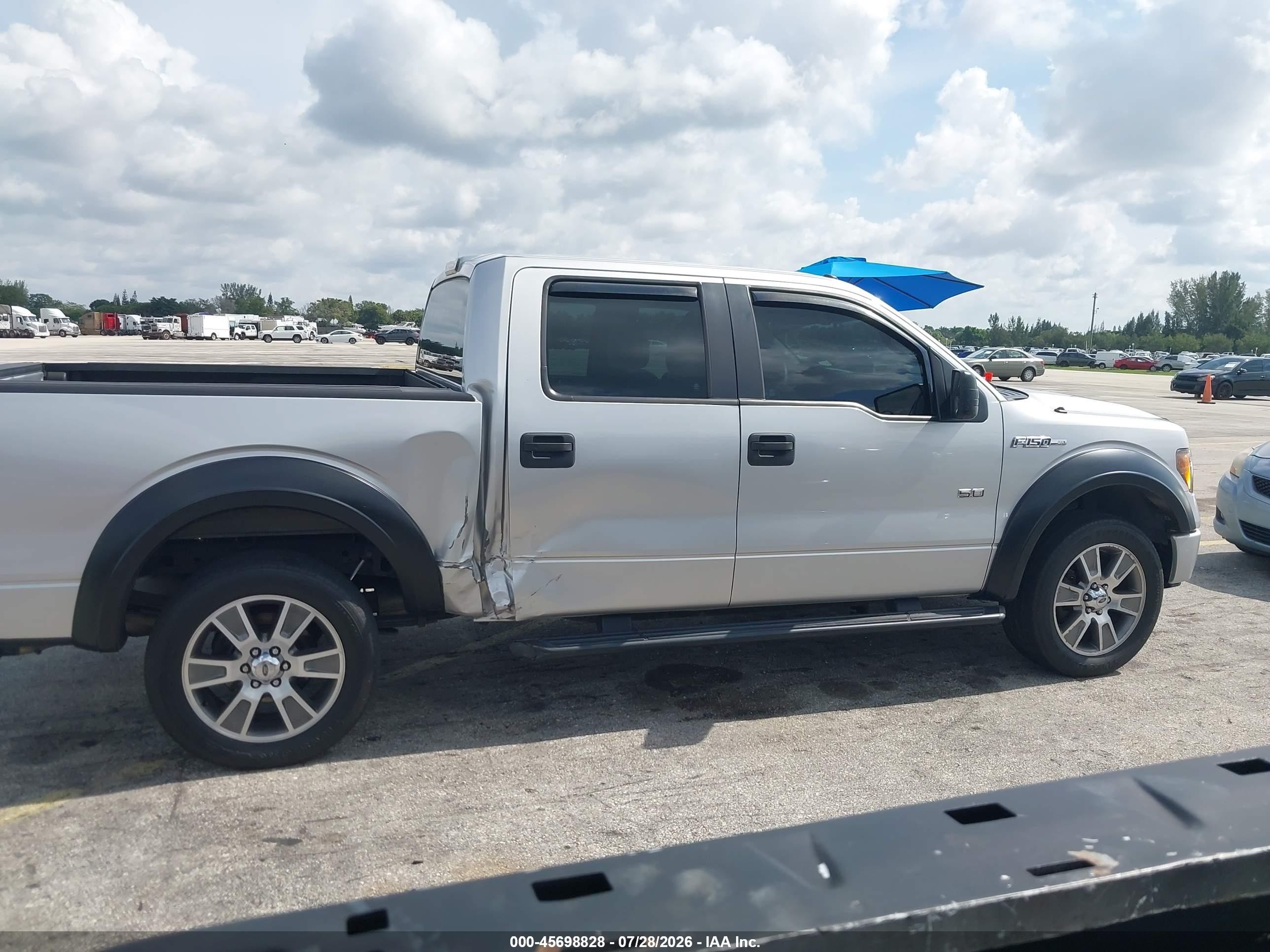 2014 Ford F-150 Stx Silver vin: 1FTFW1CF9EKF33264