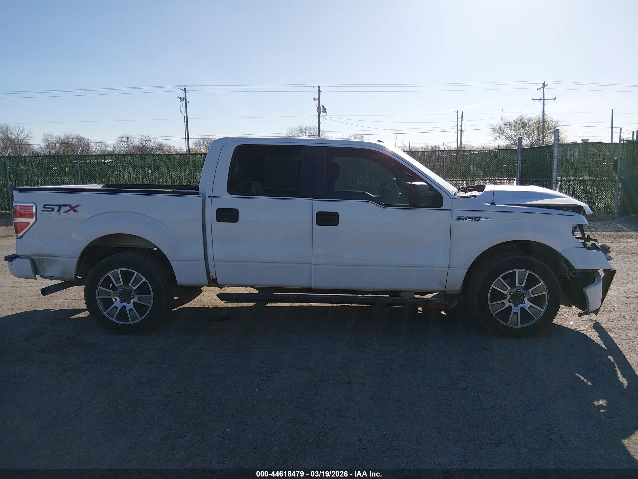 2014 Ford F-150 Stx White vin: 1FTFW1CF9EKG31131