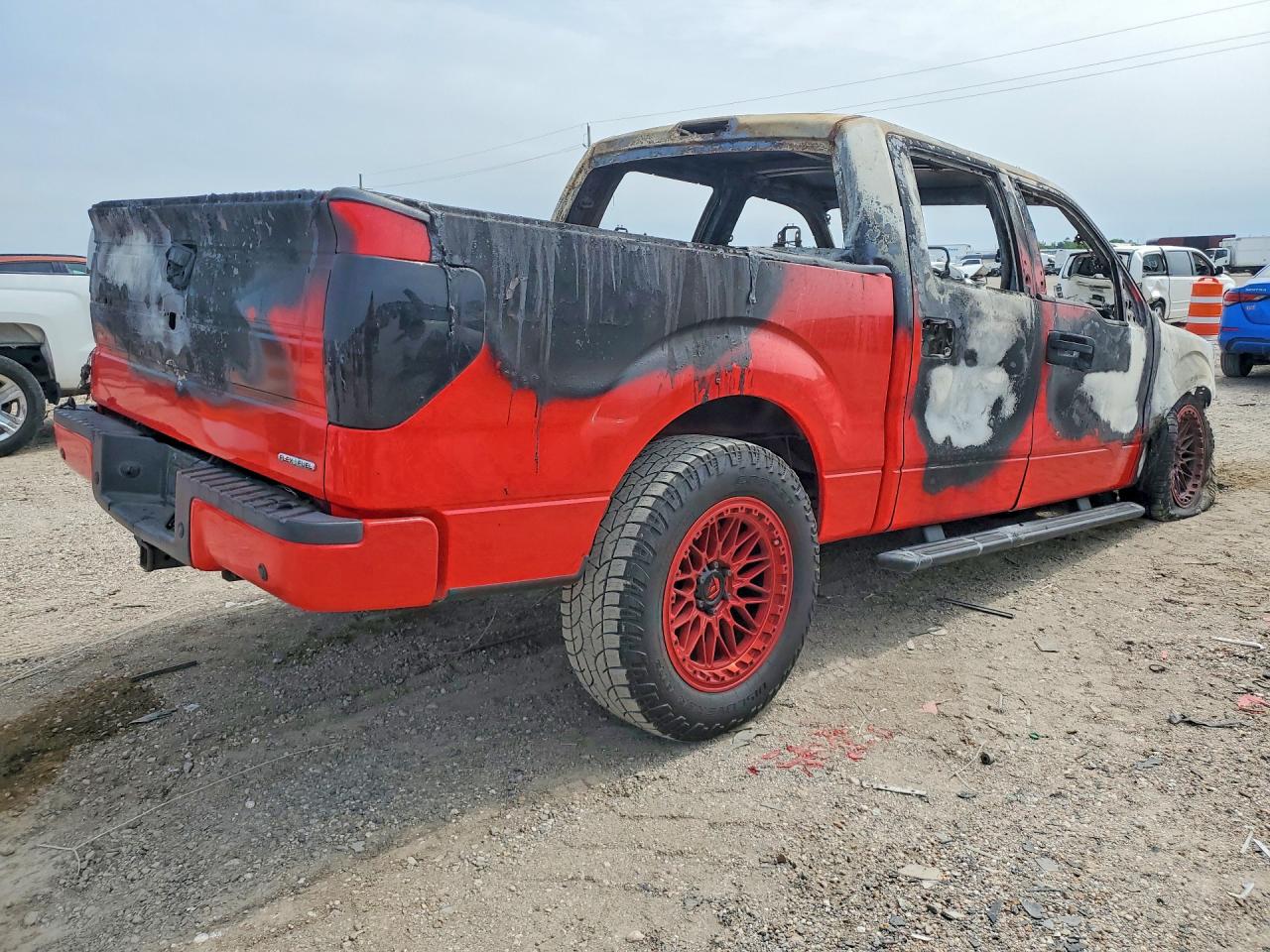 2014 Ford F150 Supercrew Red vin: 1FTFW1CF9EKG49676
